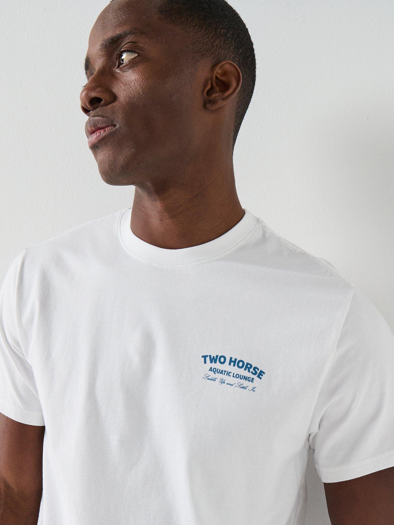 Image 4 of 6 of Levi's Levi's Pool Back Graphic Relaxed Fit T-shirt