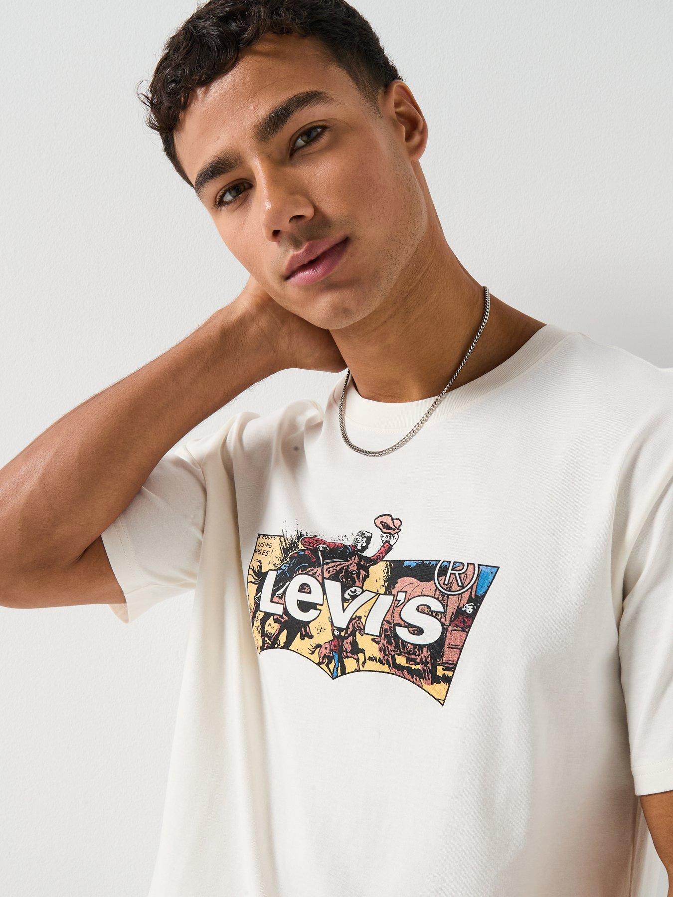 Image 4 of 6 of Levi's Levi's Cowboy Batwing Graphic Relaxed Fit T-shirt