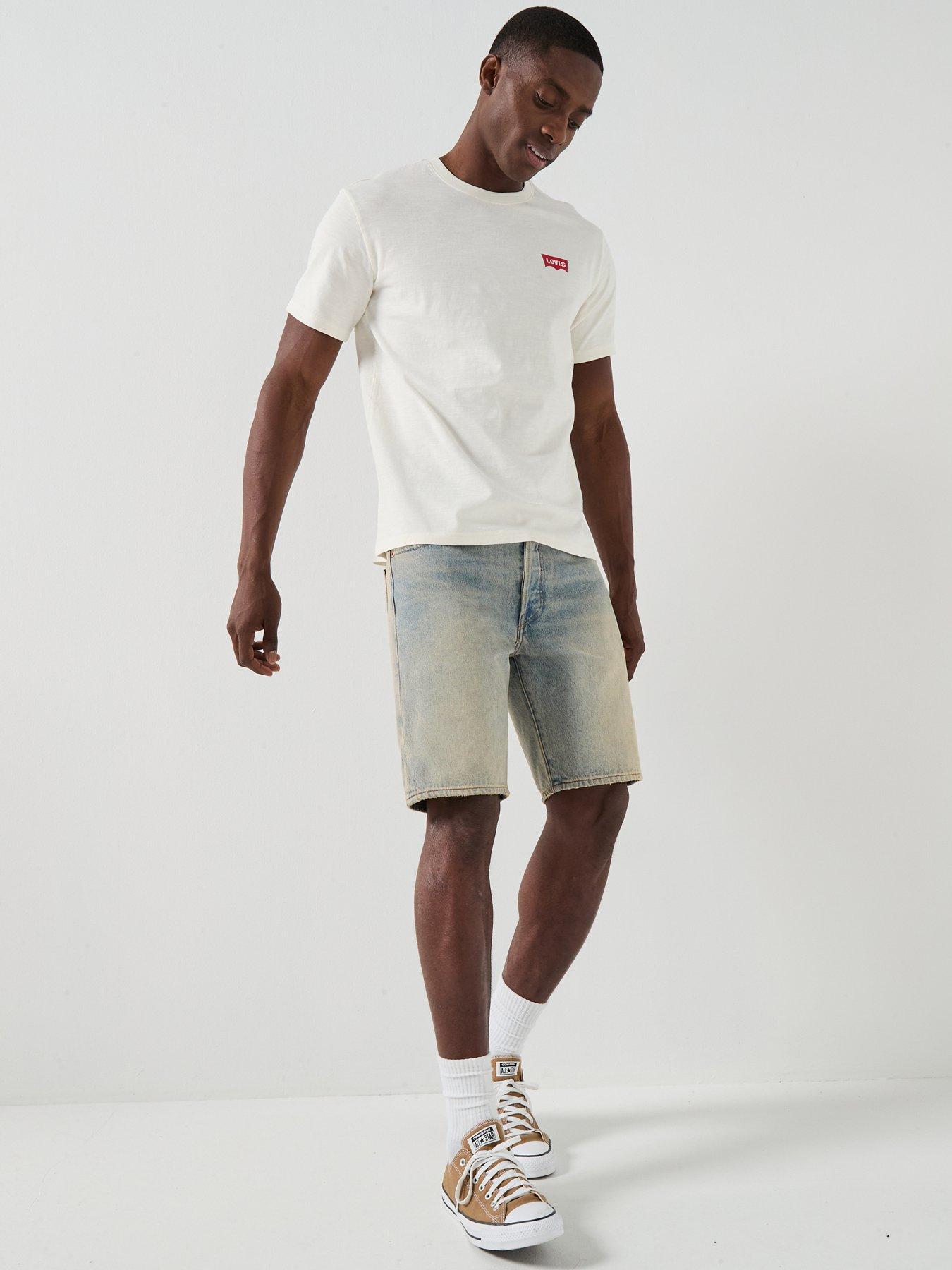 Image 3 of 6 of Levi's Lasso Back Graphic Relaxed Fit T-Shirt - White