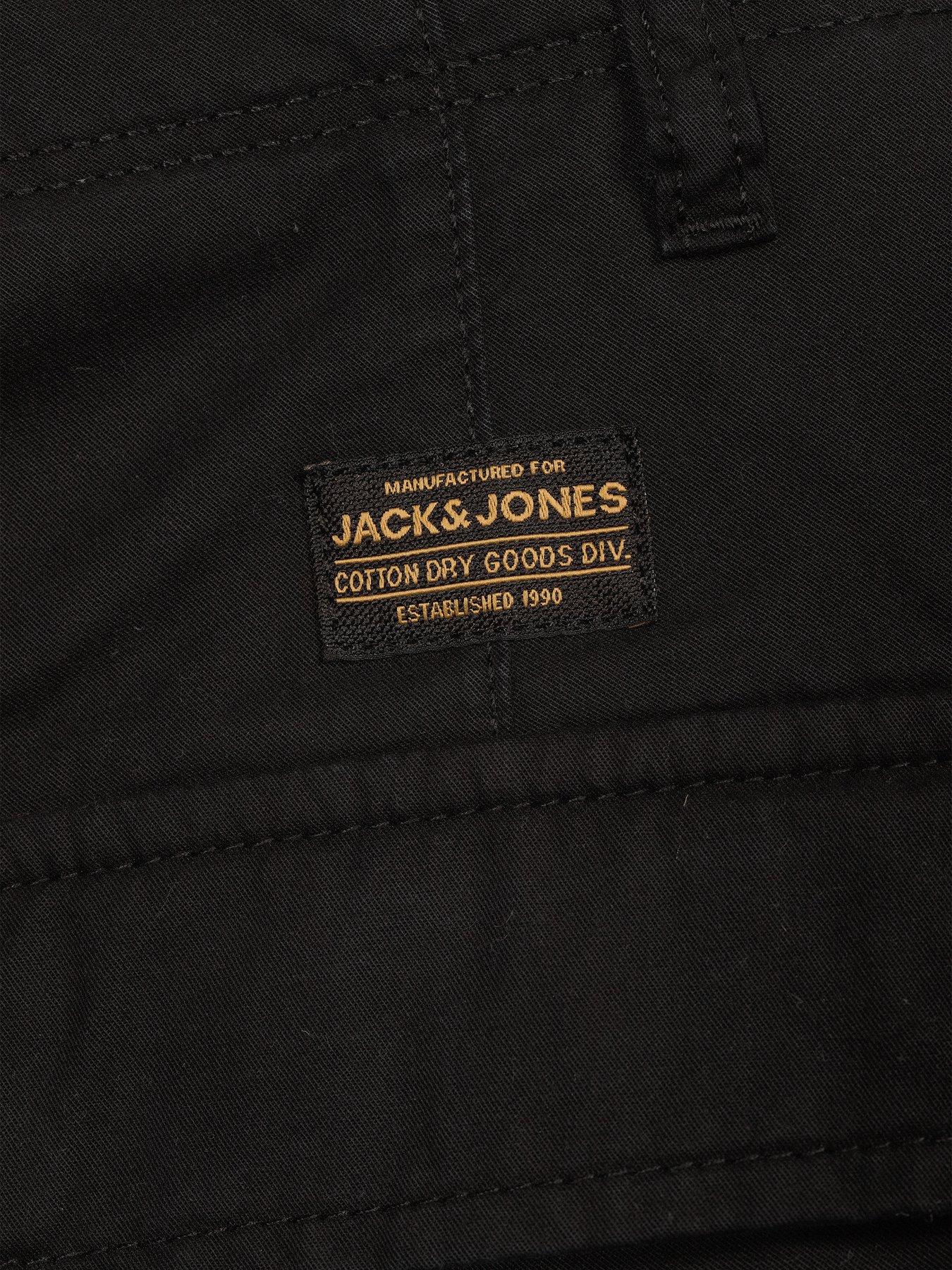 Image 4 of 5 of Jack & Jones Plus Cole Frank Cargo Shorts - Black