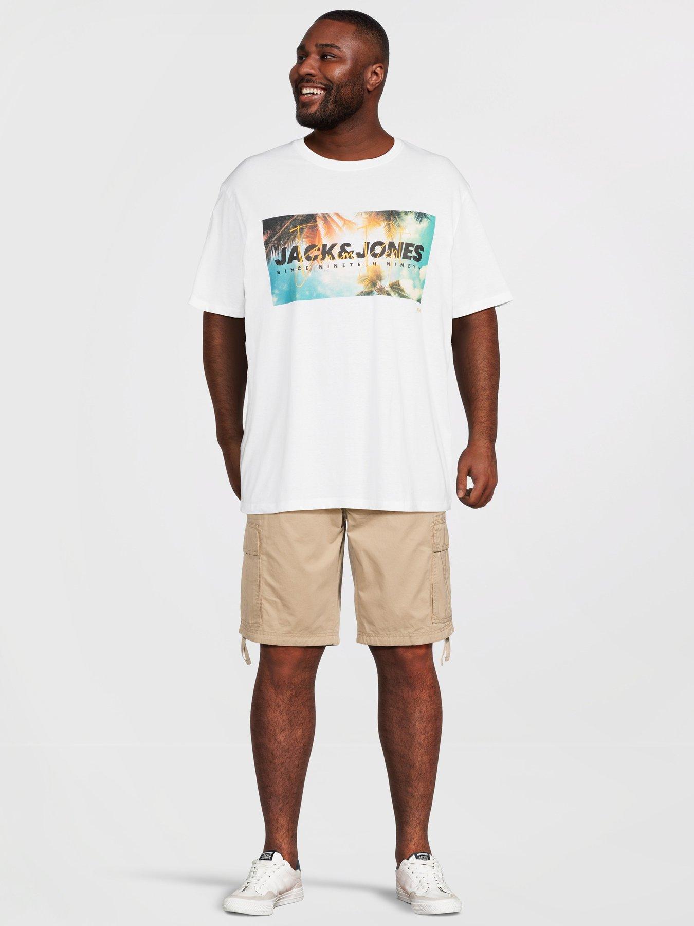 Image 3 of 5 of Jack & Jones Plus Cole Frank Cargo Shorts - Beige