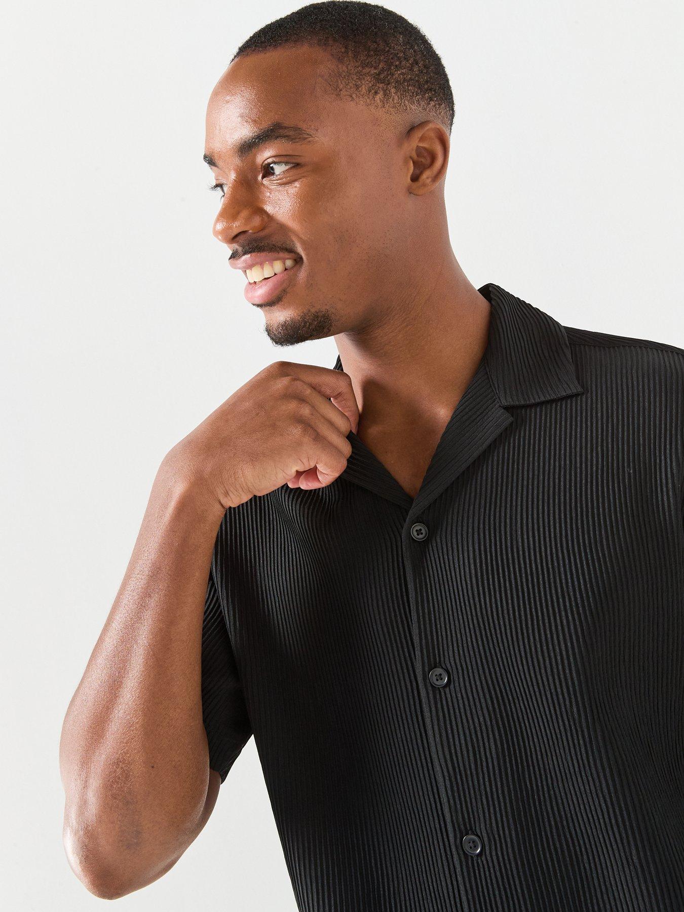 Image 4 of 5 of Jack & Jones Harrison Resort Short Sleeve Shirt And Shorts Set - Black
