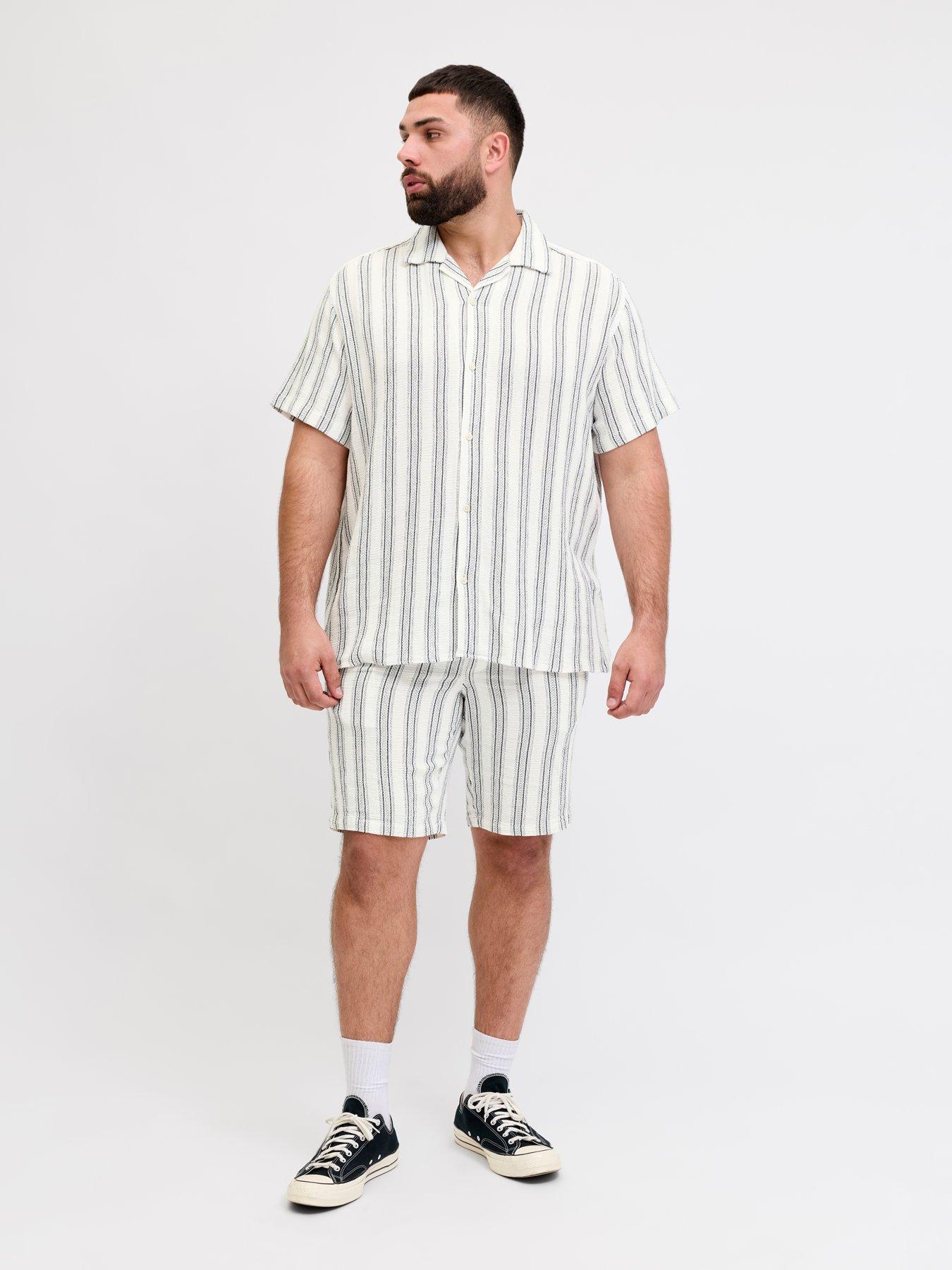 Image 2 of 7 of Jack & Jones Plus Coba Stripe Short Sleeve Resort Shirt - White