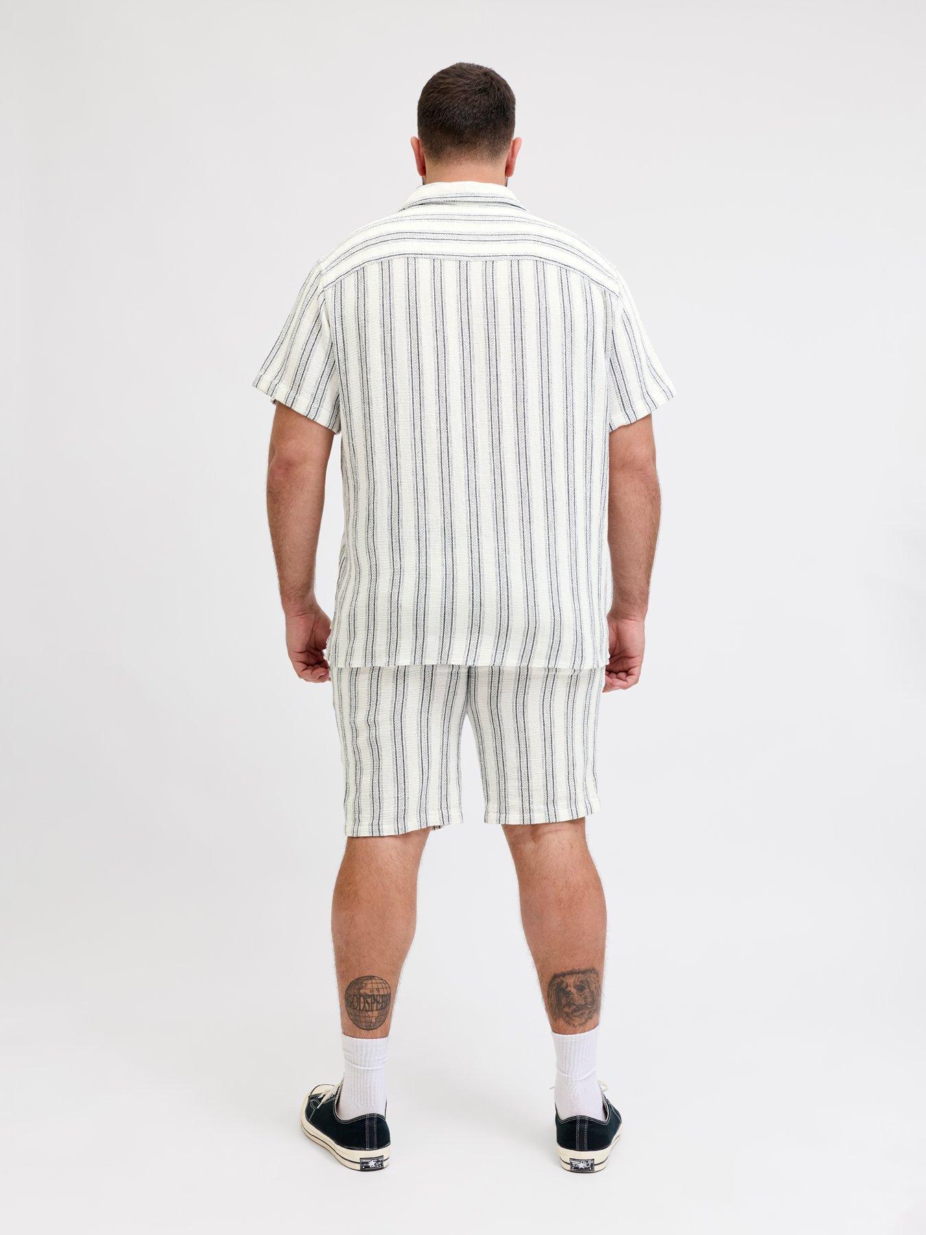 Image 4 of 7 of Jack & Jones Plus Coba Stripe Short Sleeve Resort Shirt - White