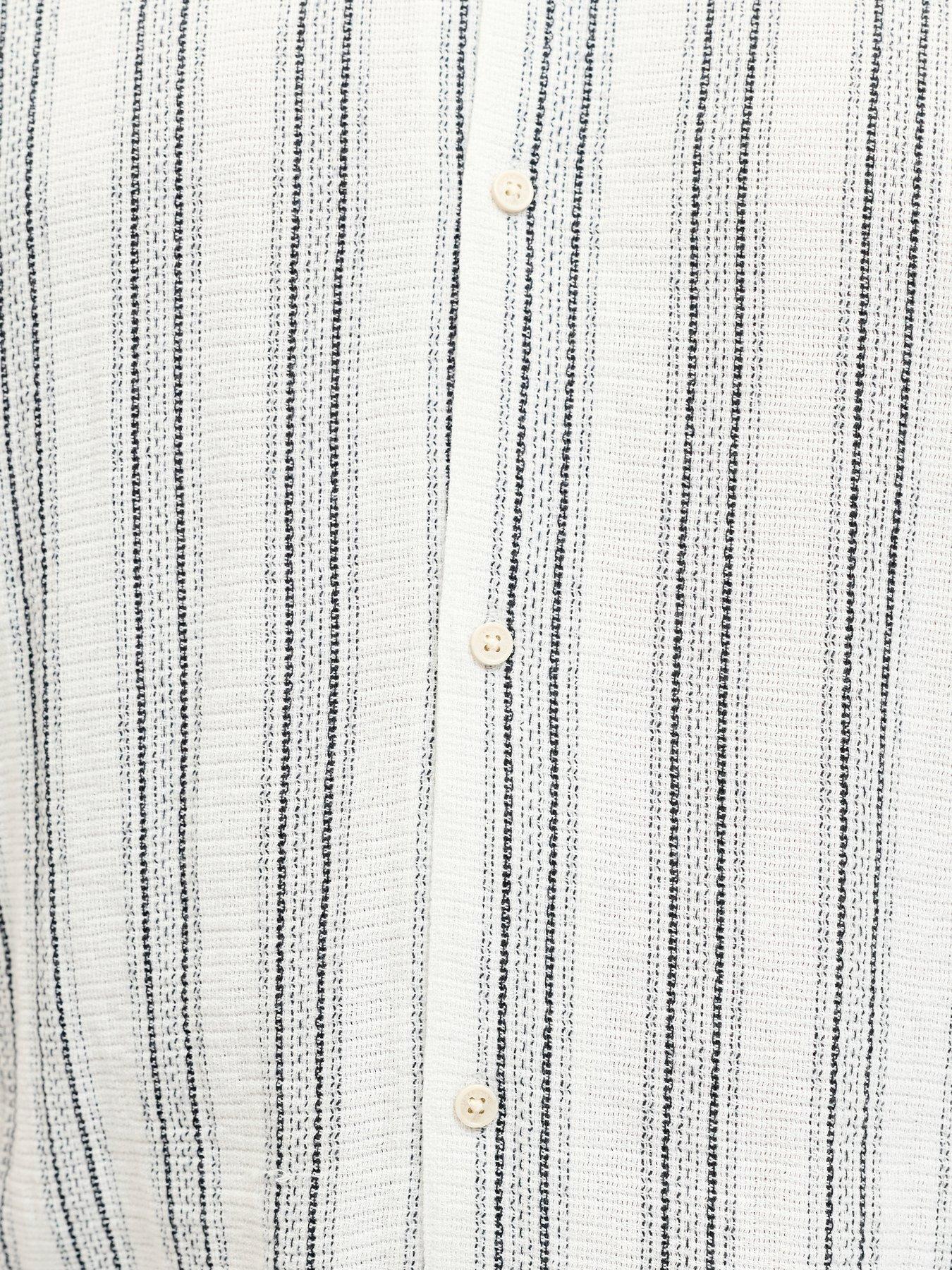 Image 6 of 7 of Jack & Jones Plus Coba Stripe Short Sleeve Resort Shirt - White