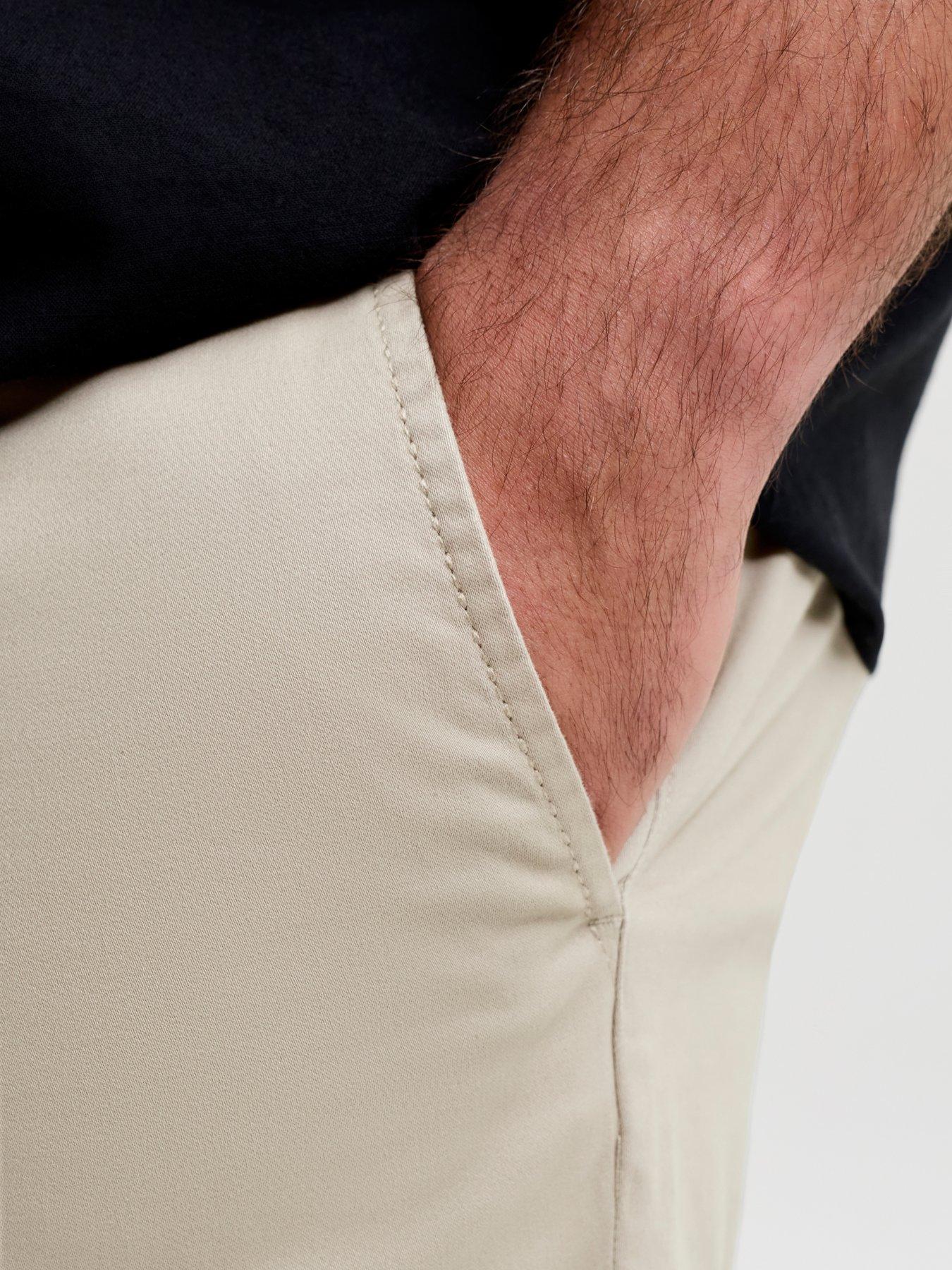 Image 6 of 7 of Jack & Jones Plus Bowie Shorts - Beige