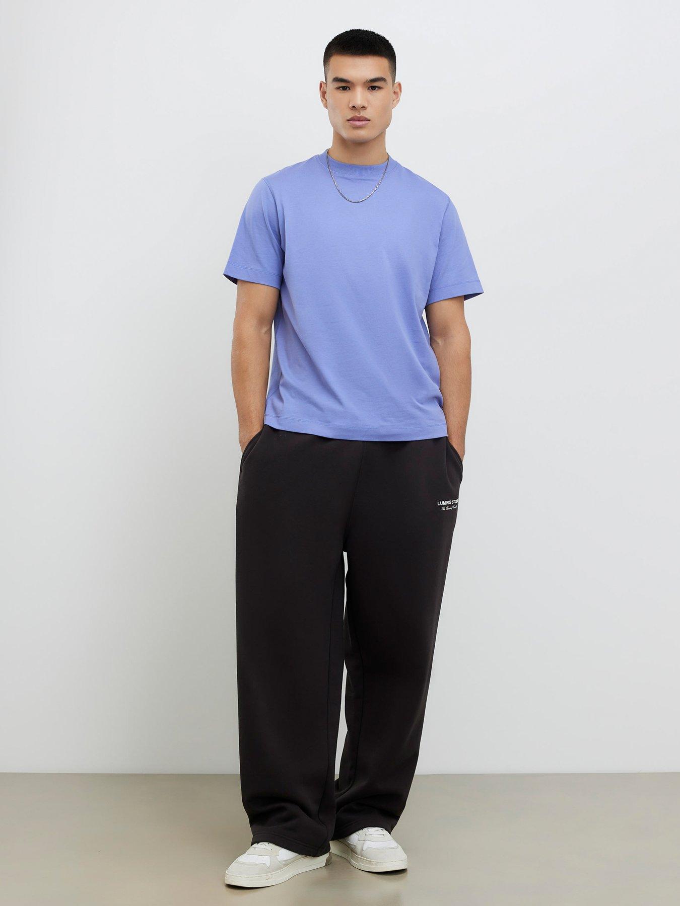 Image 3 of 4 of River Island Regular Essentials Short Sleeve T-Shirt - Blue