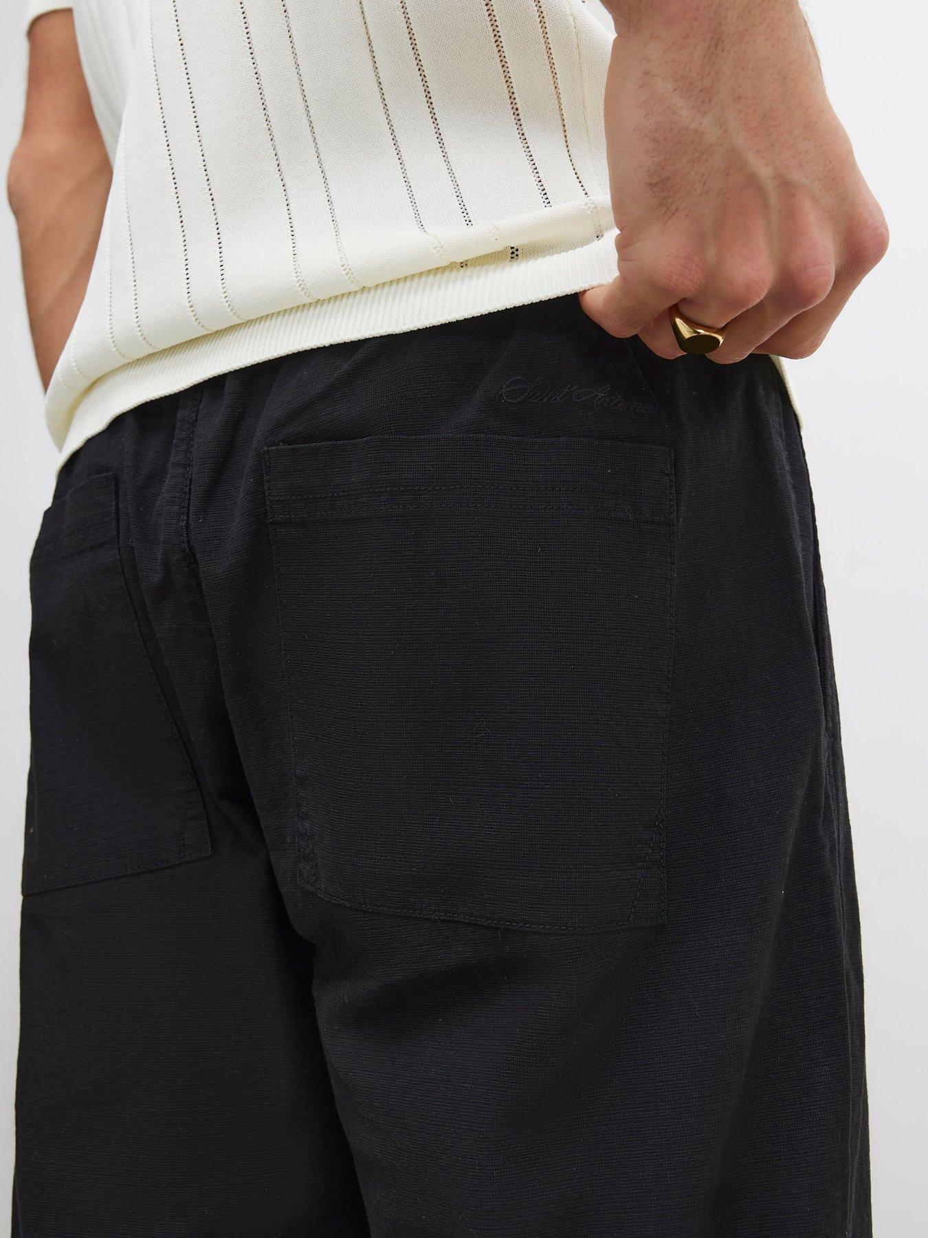 Image 4 of 4 of River Island Julius Joggers - Black