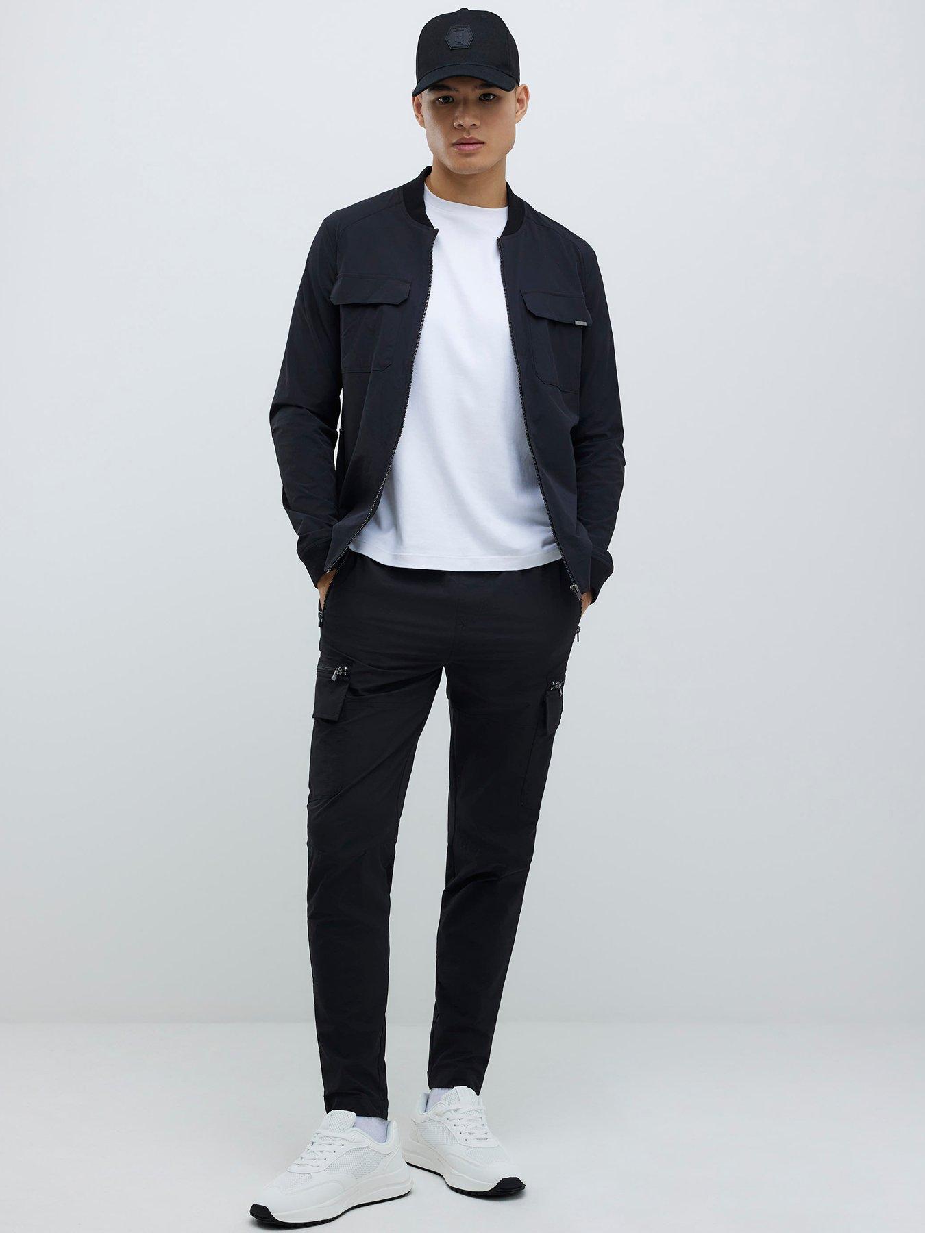 Image 3 of 4 of River Island Defined Muscle Fit Bomber - Black