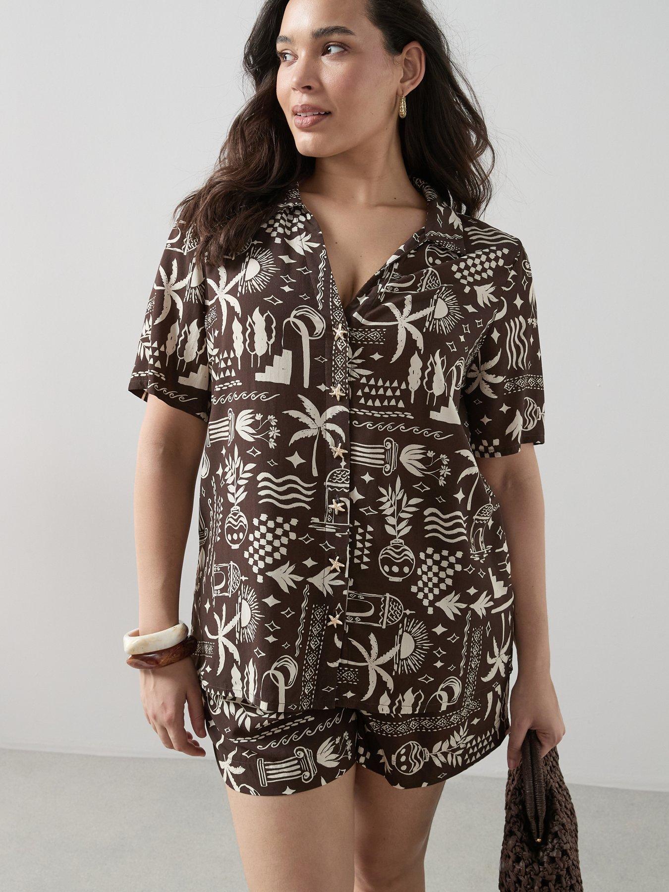 The Very Collection Curve Button Through Printed Co-ord