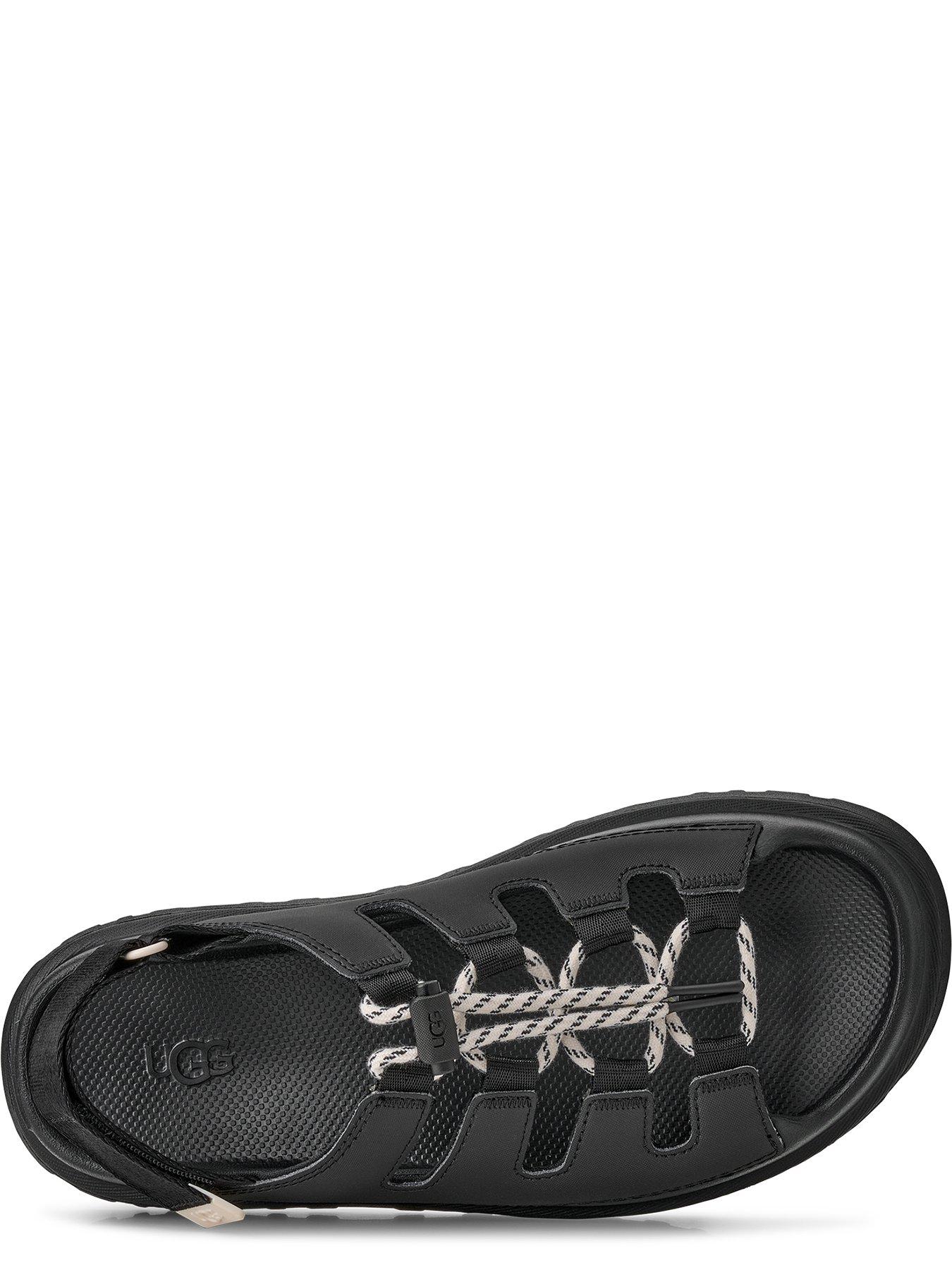 Image 3 of 4 of UGG Goldenglow Toggle - Black