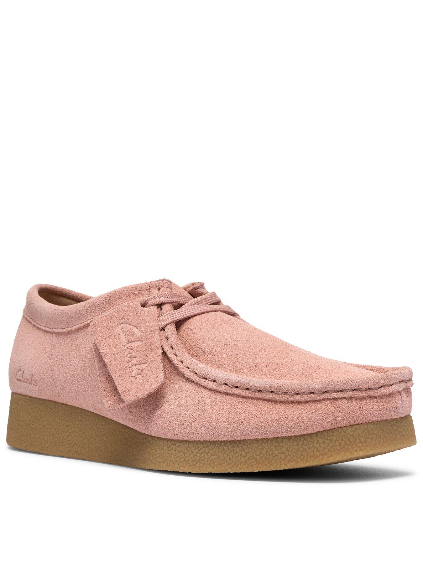 Clarks Wallabeeevosh Shoes - Light Pink Suede