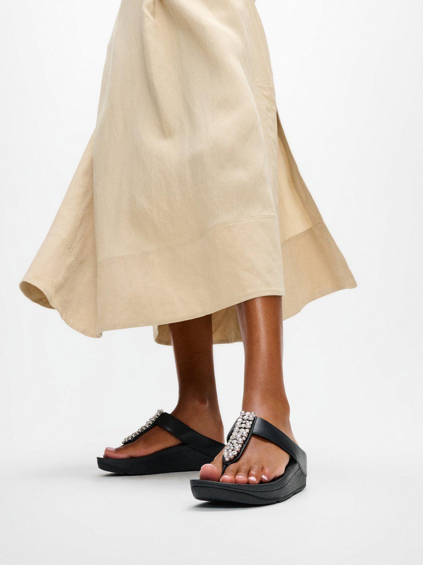 FitFlop Fino Pearls And Crystal Toe-post Sandals - Black