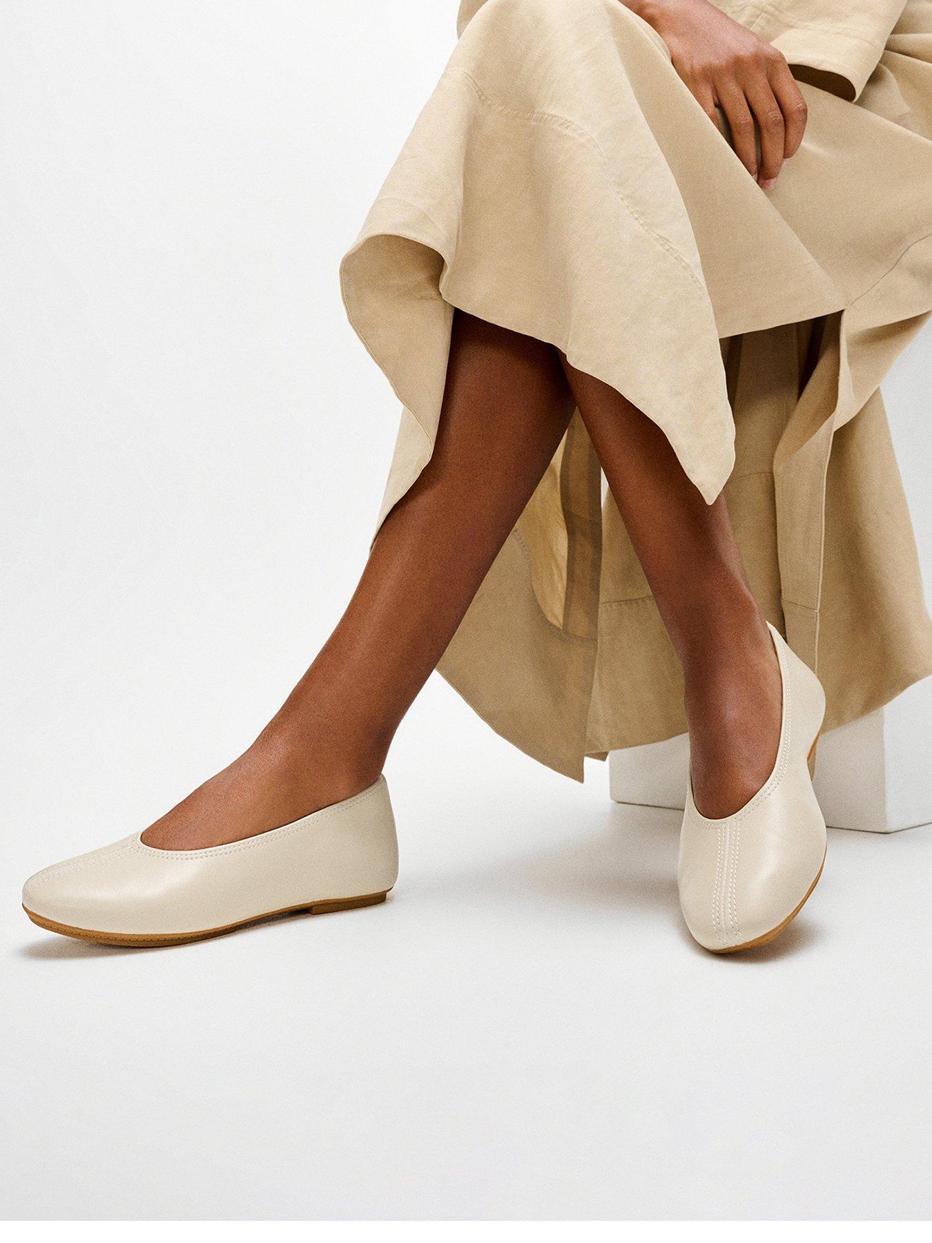 FitFlop Delicato High Cut Soft Leather Ballet Flats - Paris Beige