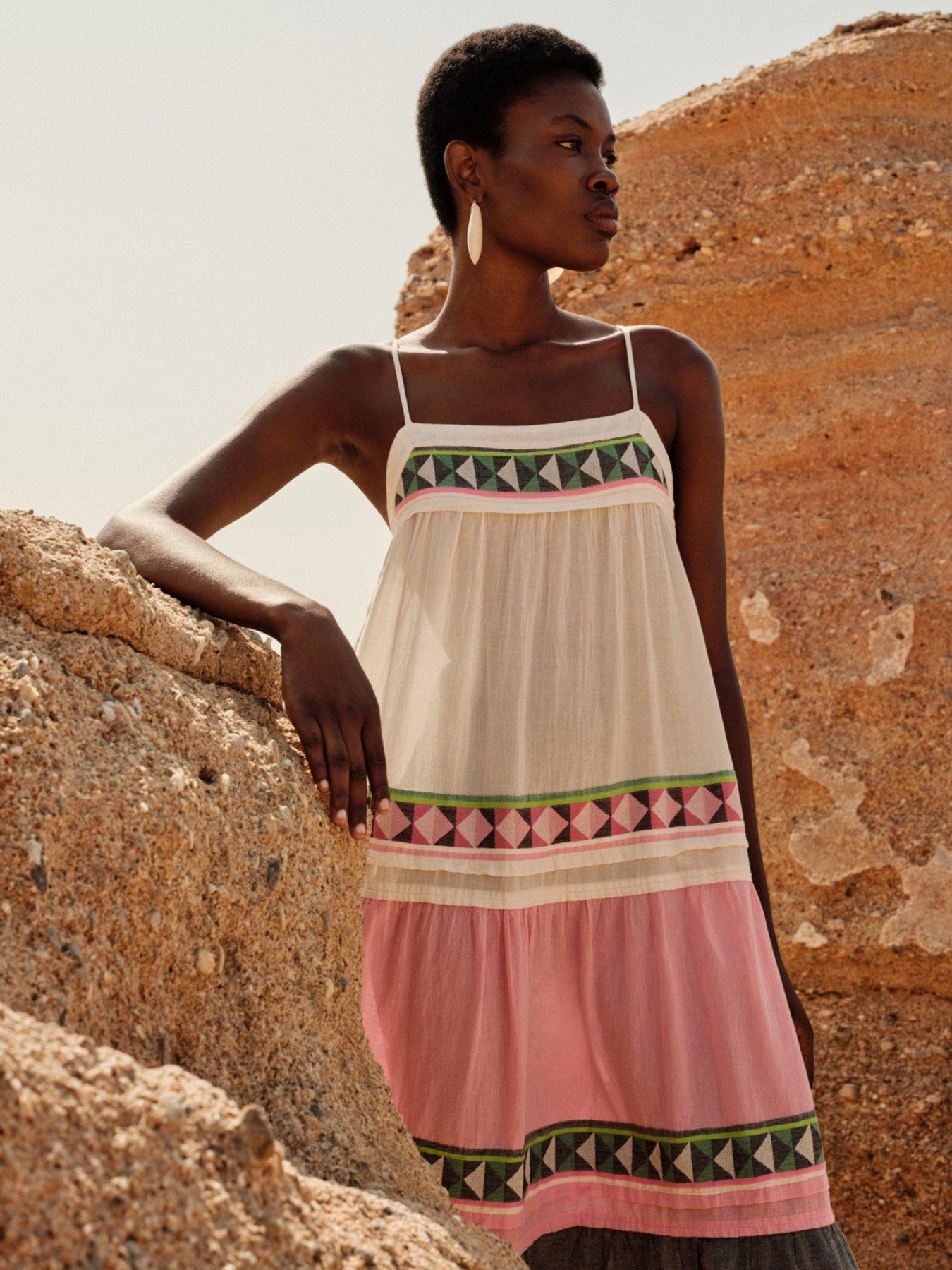 Image 2 of 4 of Devotion Twins Zenoa Dress - M.color