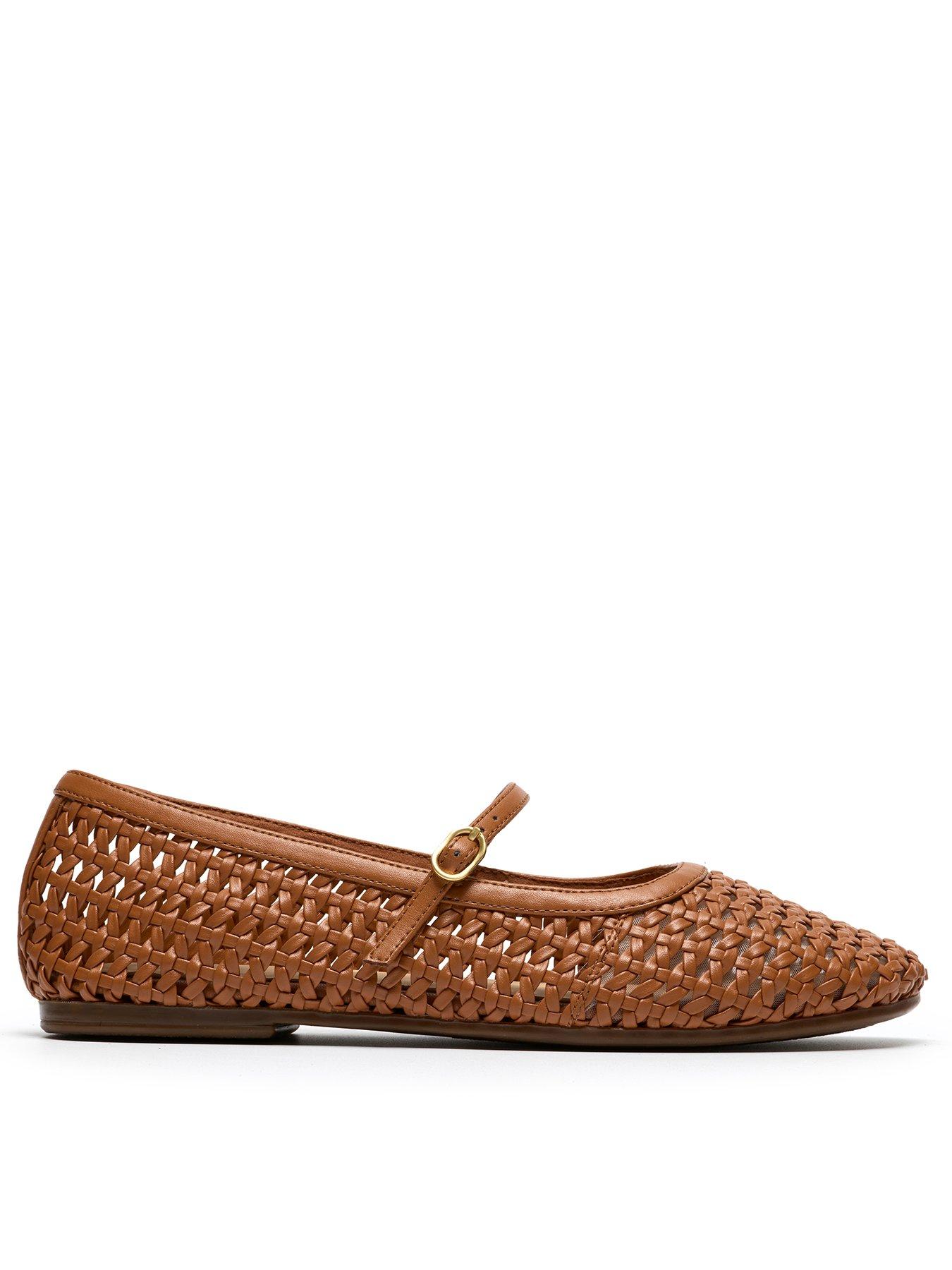 Clarks Livia Sky Shoes, Brown, Size 6, Women