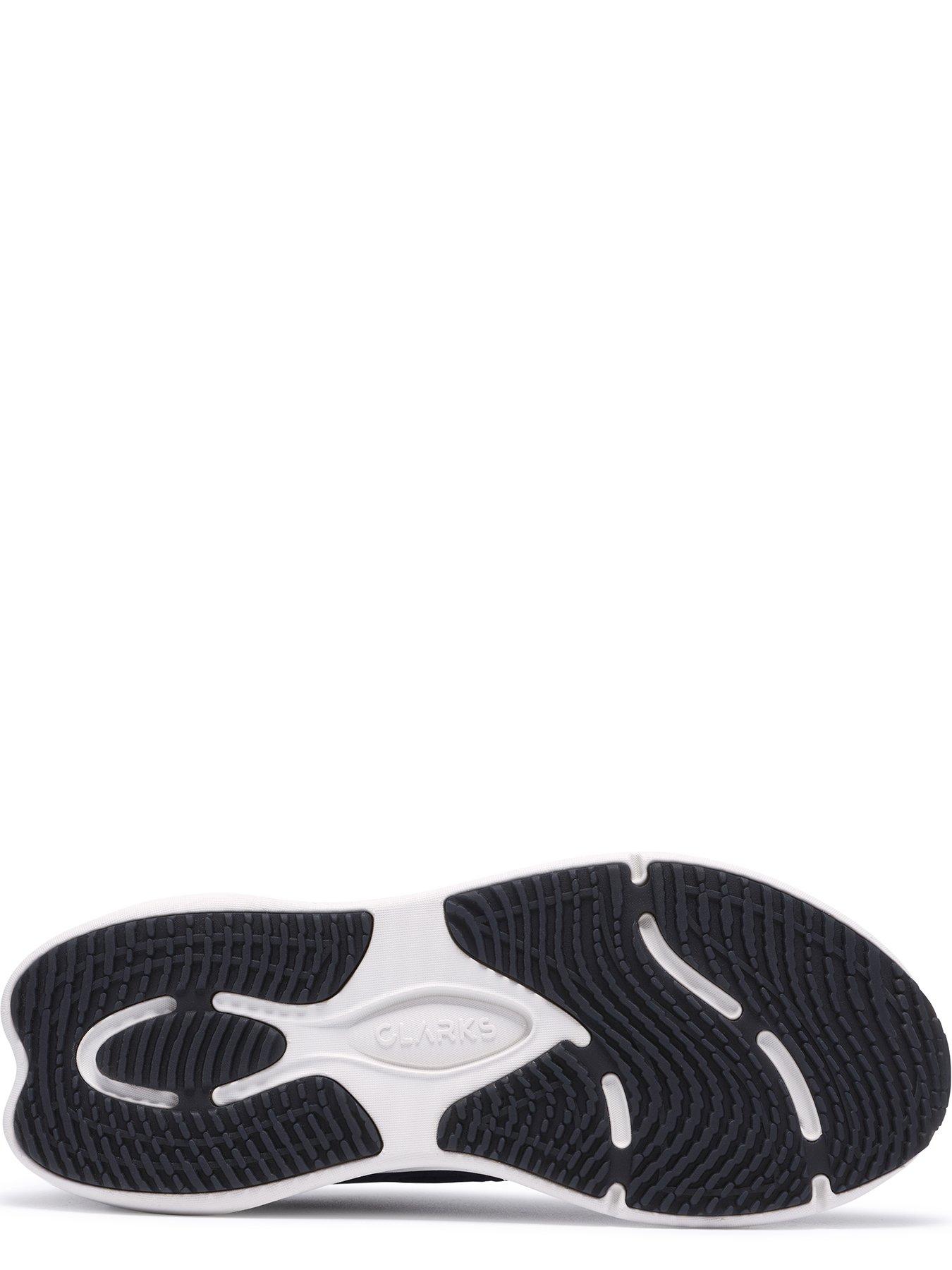 Image 5 of 6 of Clarks Pace Move Trainer - Navy