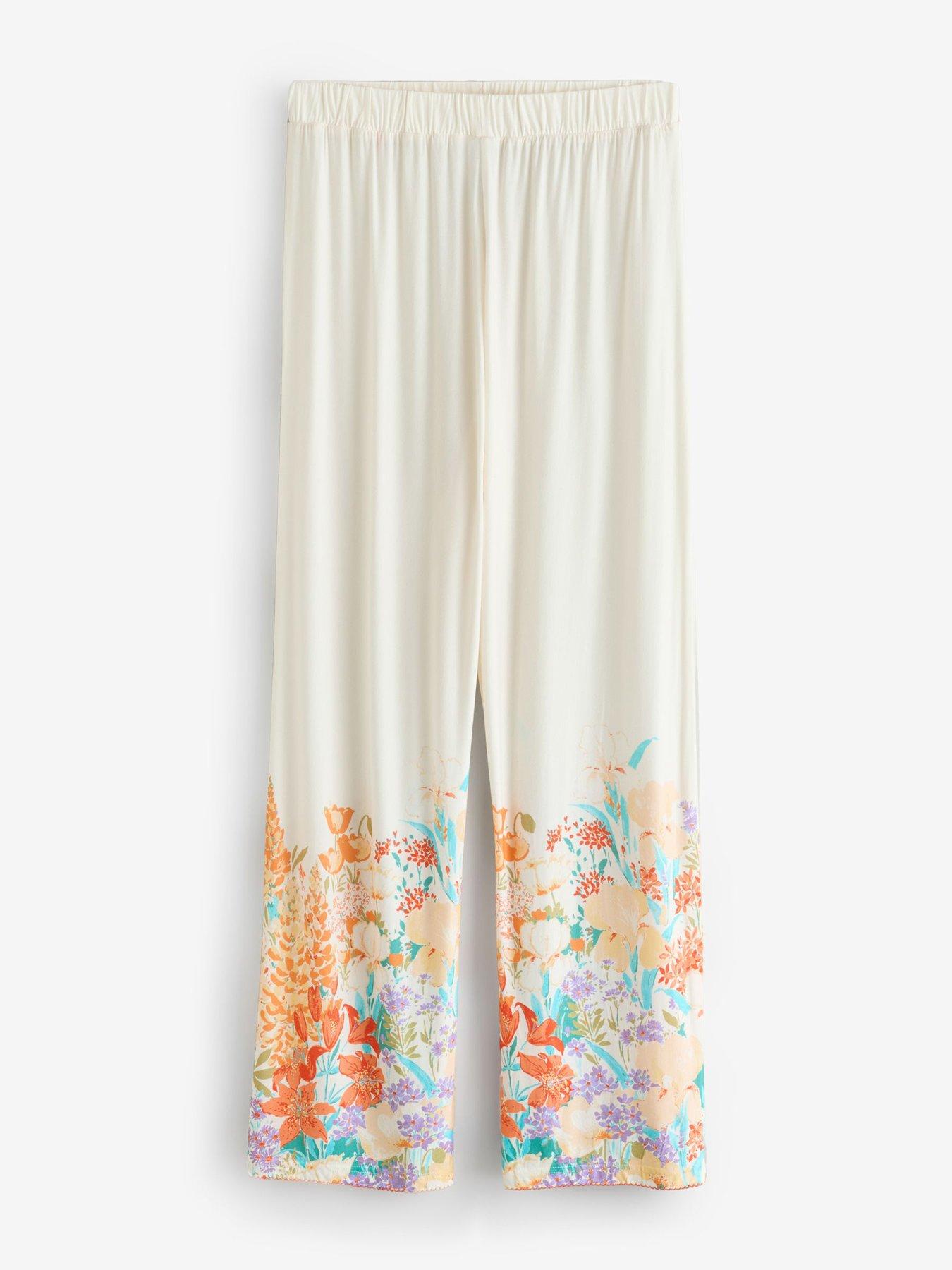 Image 7 of 7 of Laura Ashley Pointelle Short Sleeve Jer Pyjamas - Pink