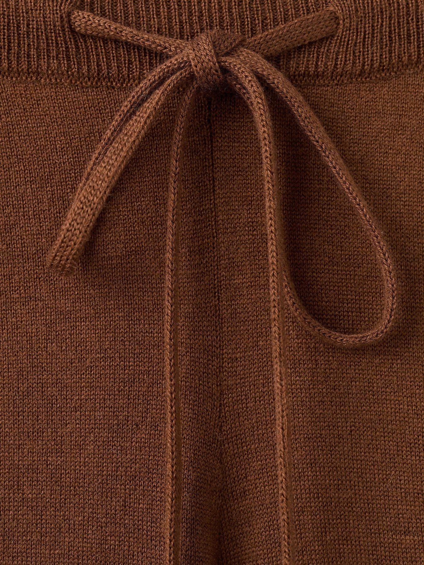 Image 5 of 5 of Mango Straight-Fit Trousers with Elastic Waist - Brown