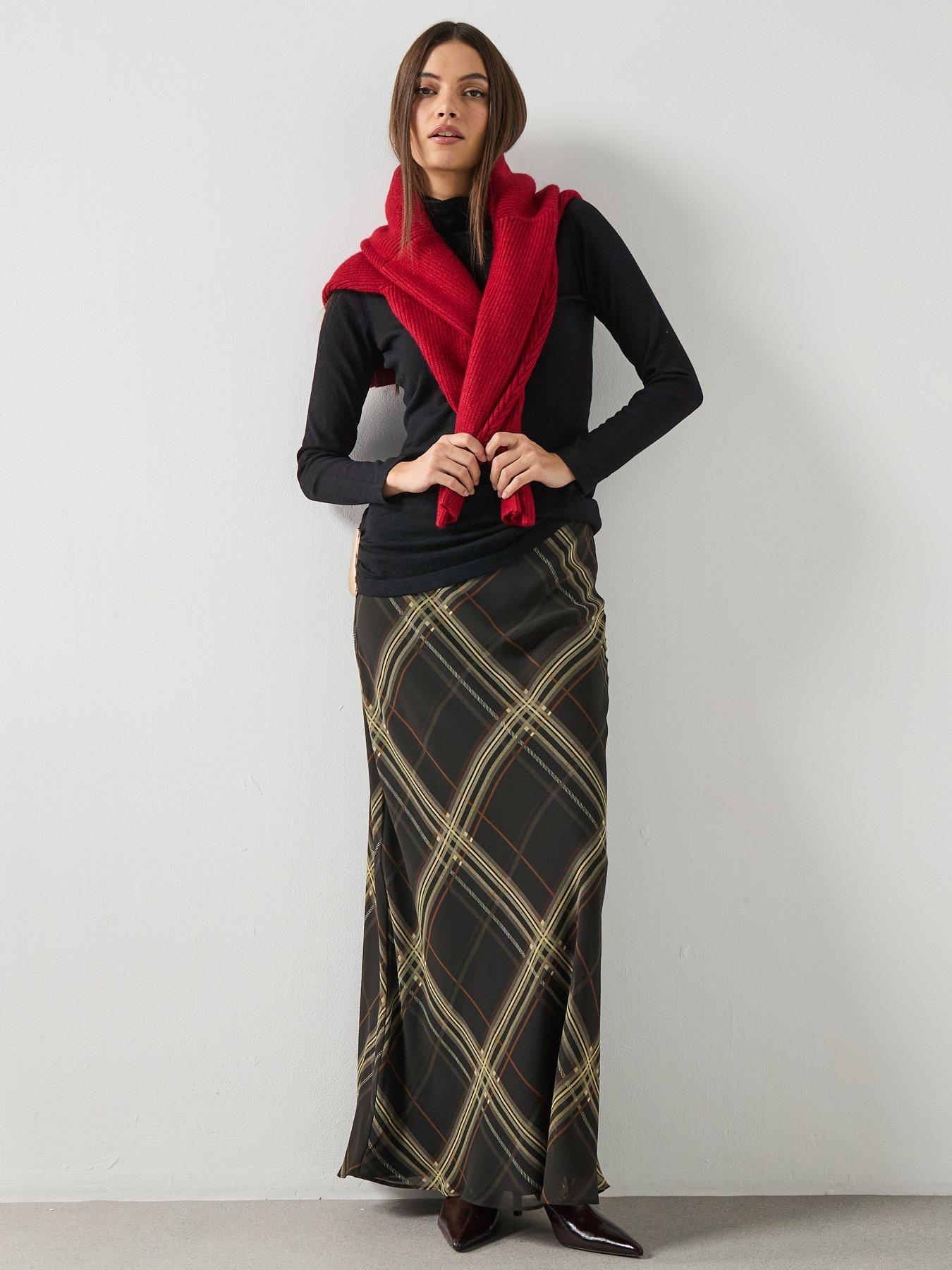 Image 3 of 6 of Mango Turtleneck Sweater With Brooch - Black