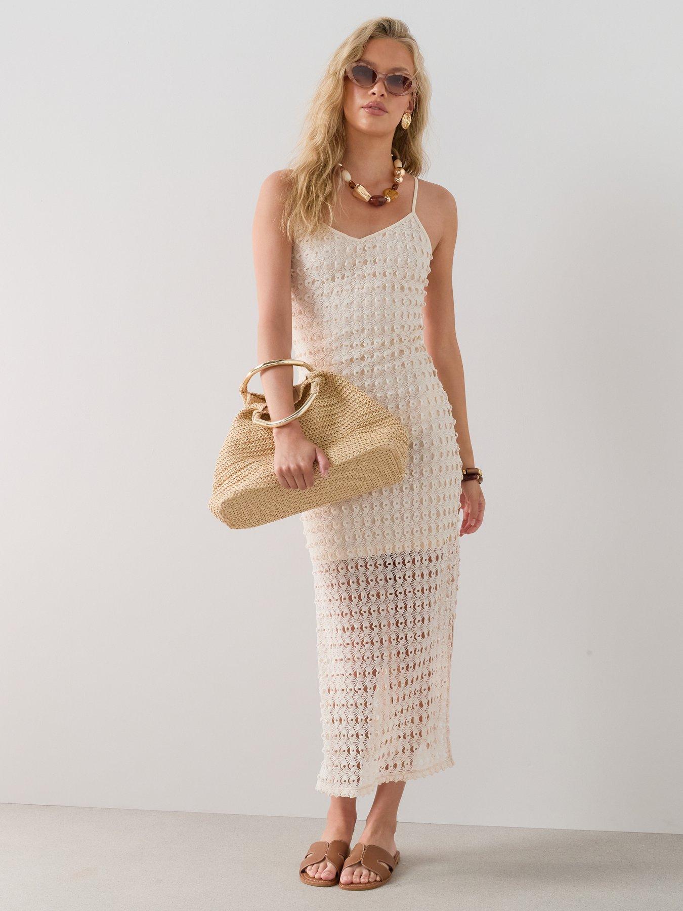 halter dress mini Layla Its light and breezy main image 1