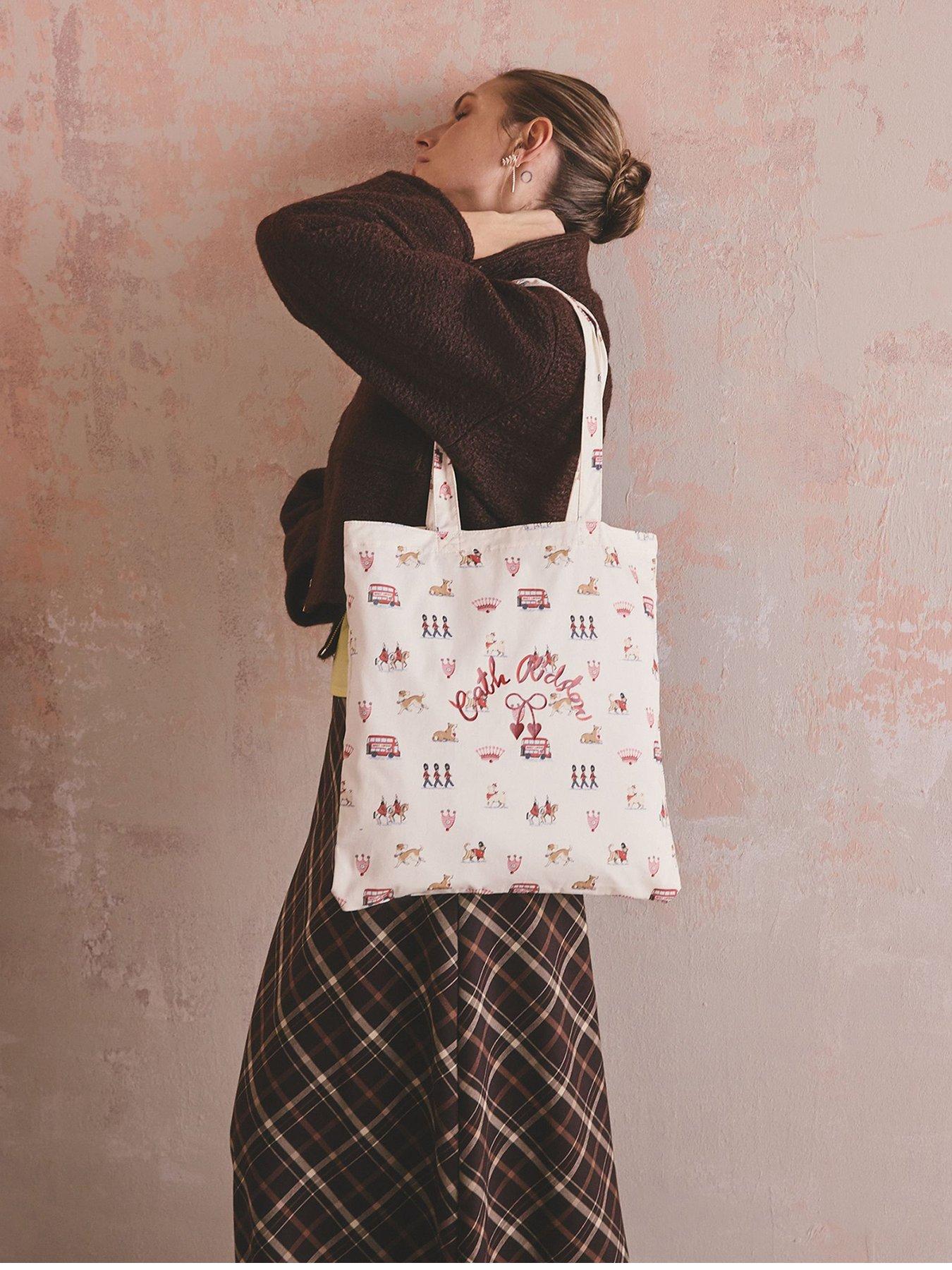 Cath Kidston Easy Bookbag London Town Print - Cream