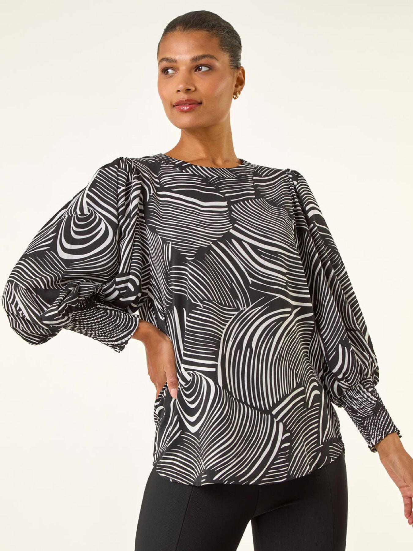 Roman Linear Abstract Print Top - Black