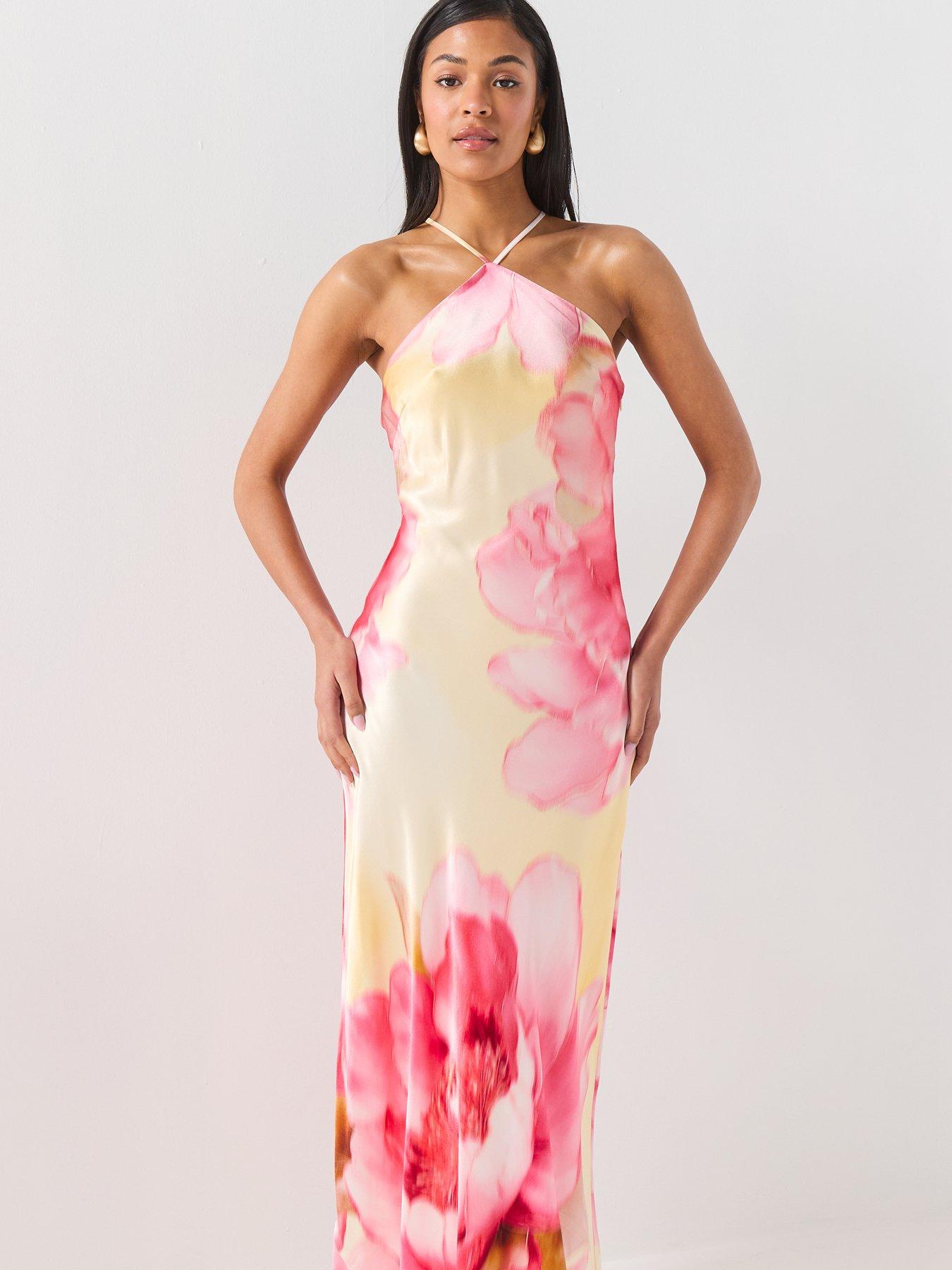 Image 5 of 6 of Forever New Nova Arrow Neck Maxi Dress - Pink