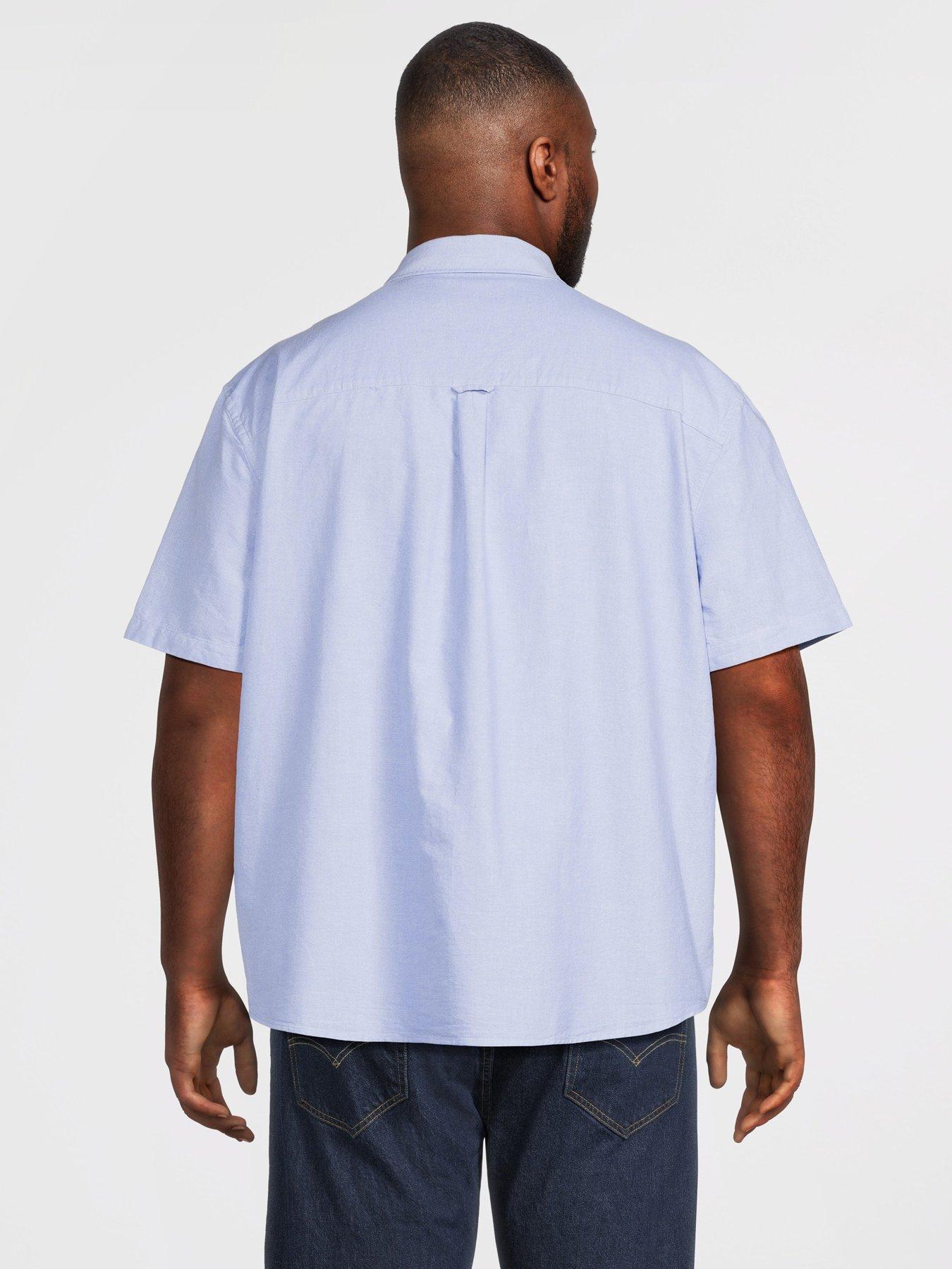 Image 2 of 5 of Lyle & Scott Big &amp; Tall Short Sleeve Oxford Shirt -Blue - Light Blue