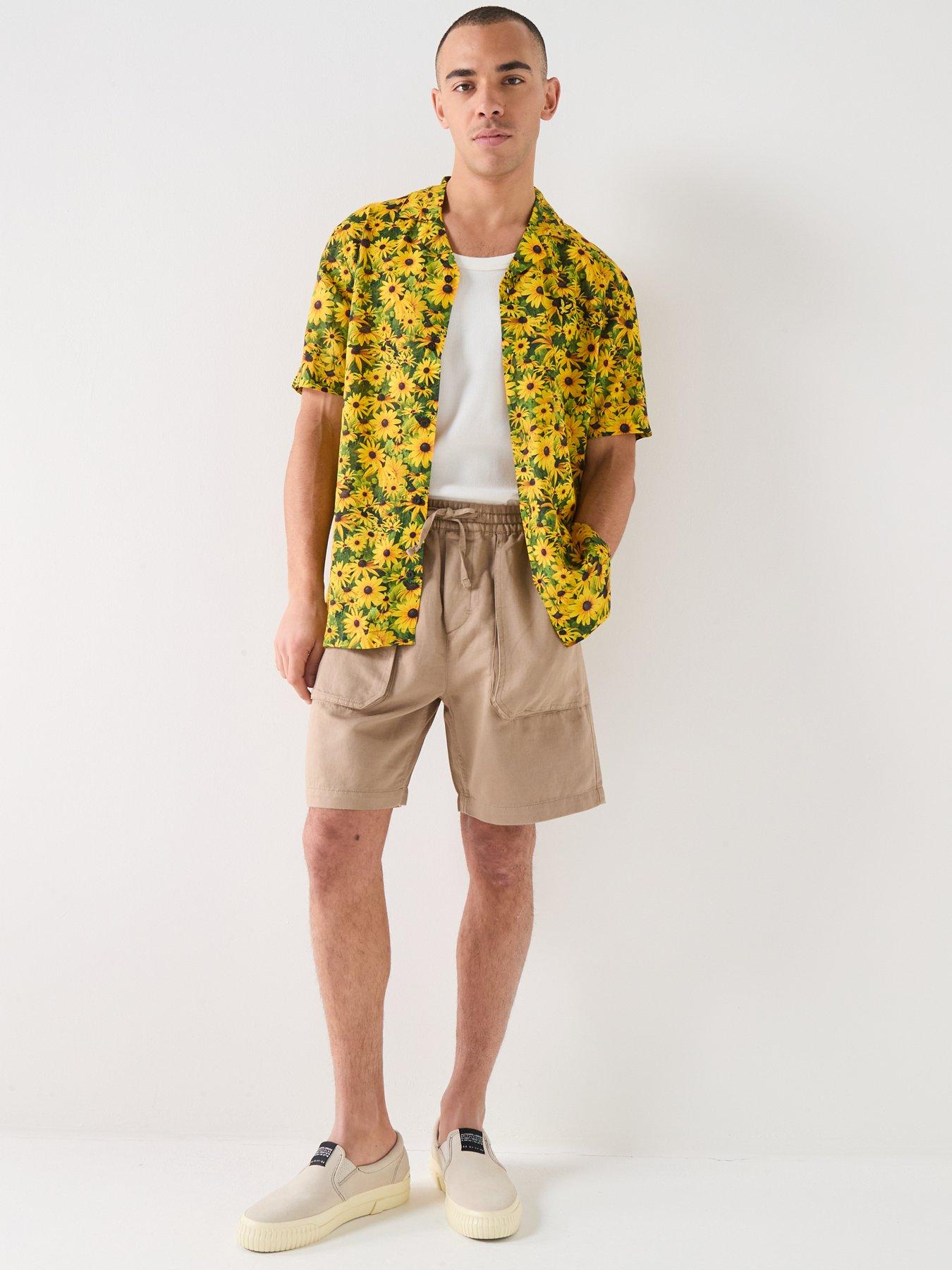 Image 3 of 6 of Lyle & Scott Wild Garden Print Resort Shirt - Yellow