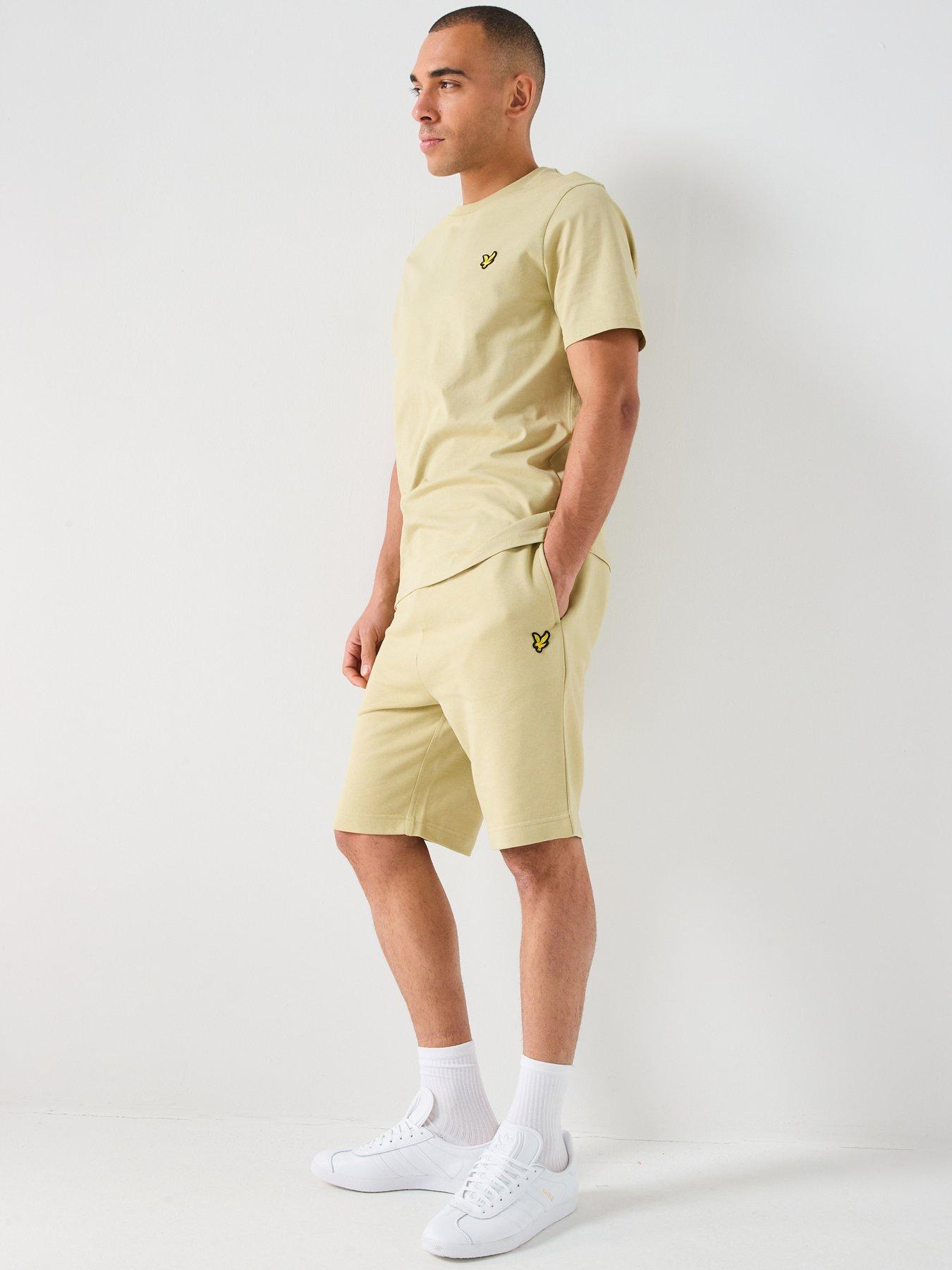 Image 6 of 6 of Lyle & Scott Plain T-Shirt - Green