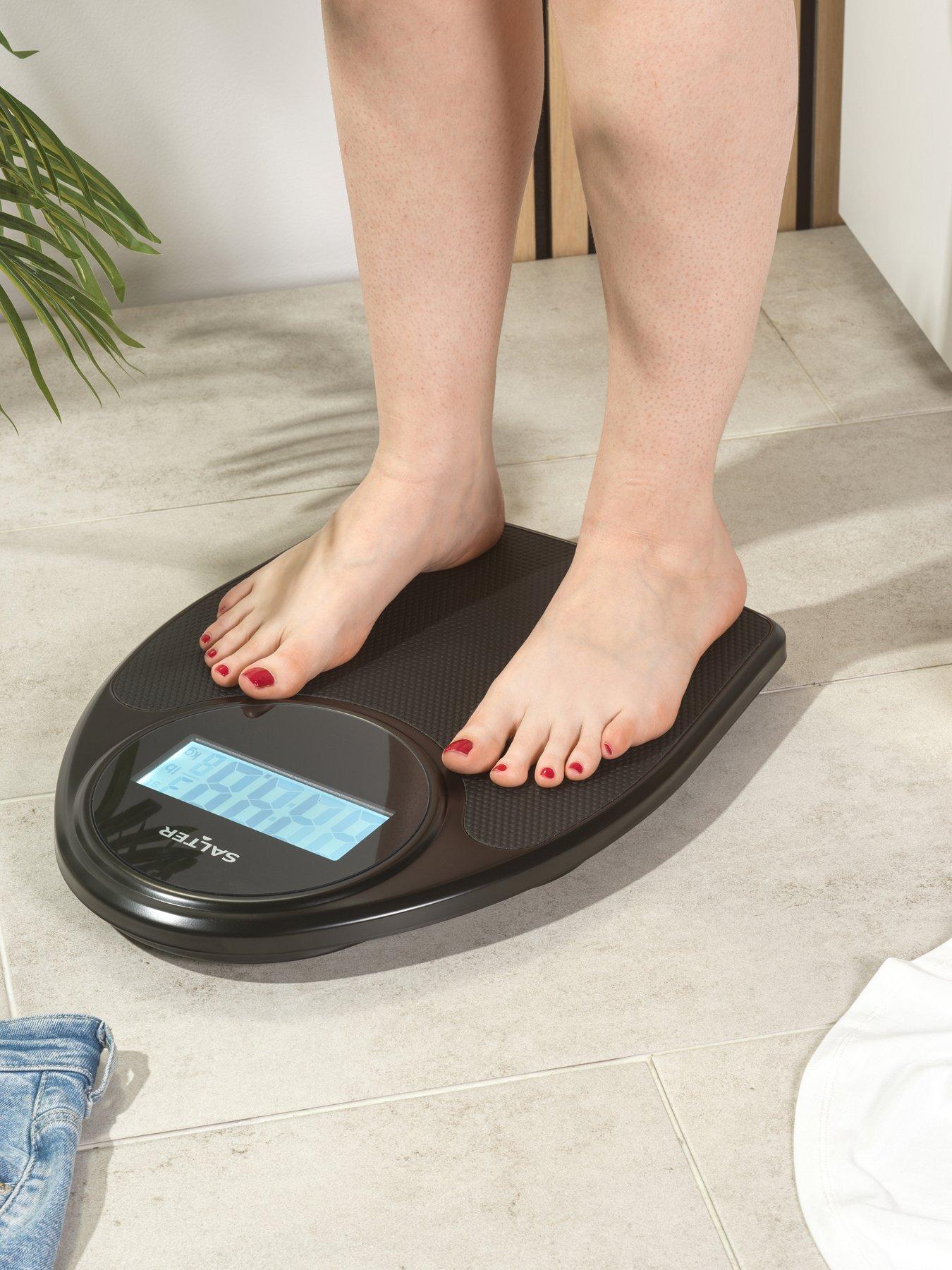 Image 4 of 5 of Salter Doctor's Electronic Scale