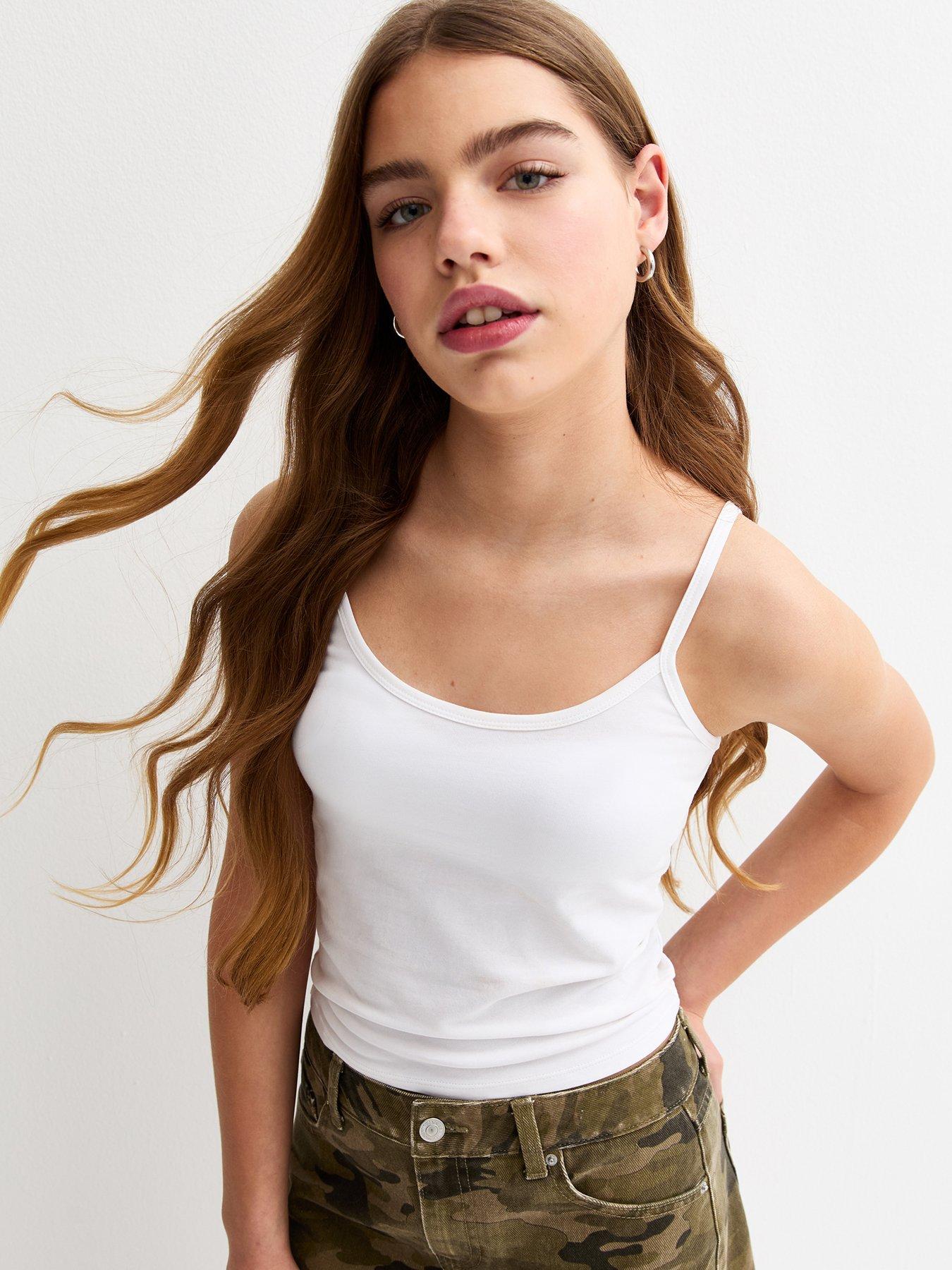 New Look 915: Scoop Cami Vest - White