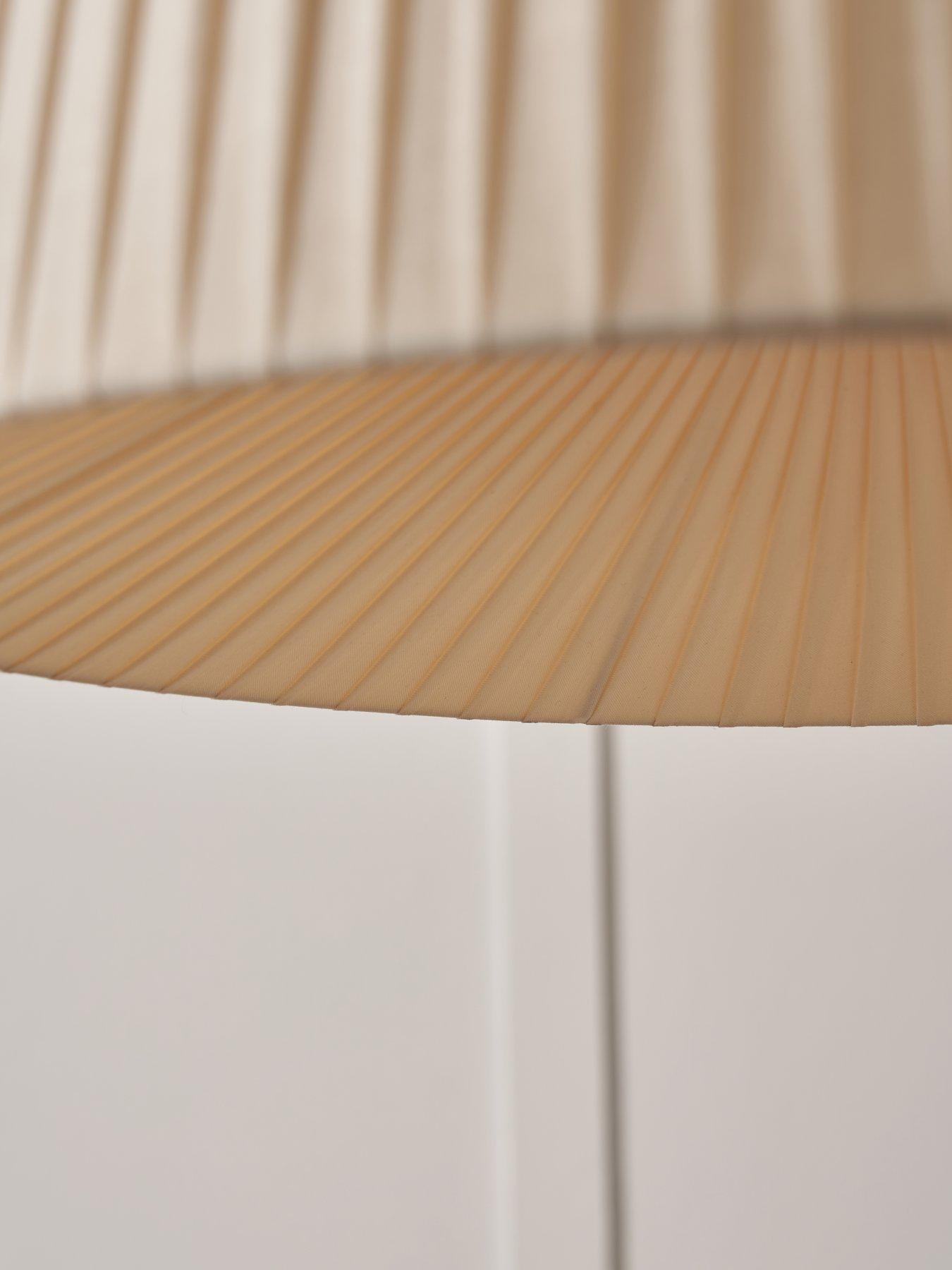 Image 3 of 6 of The Very Collection Pleated Easy Fit Shade With Diffuser