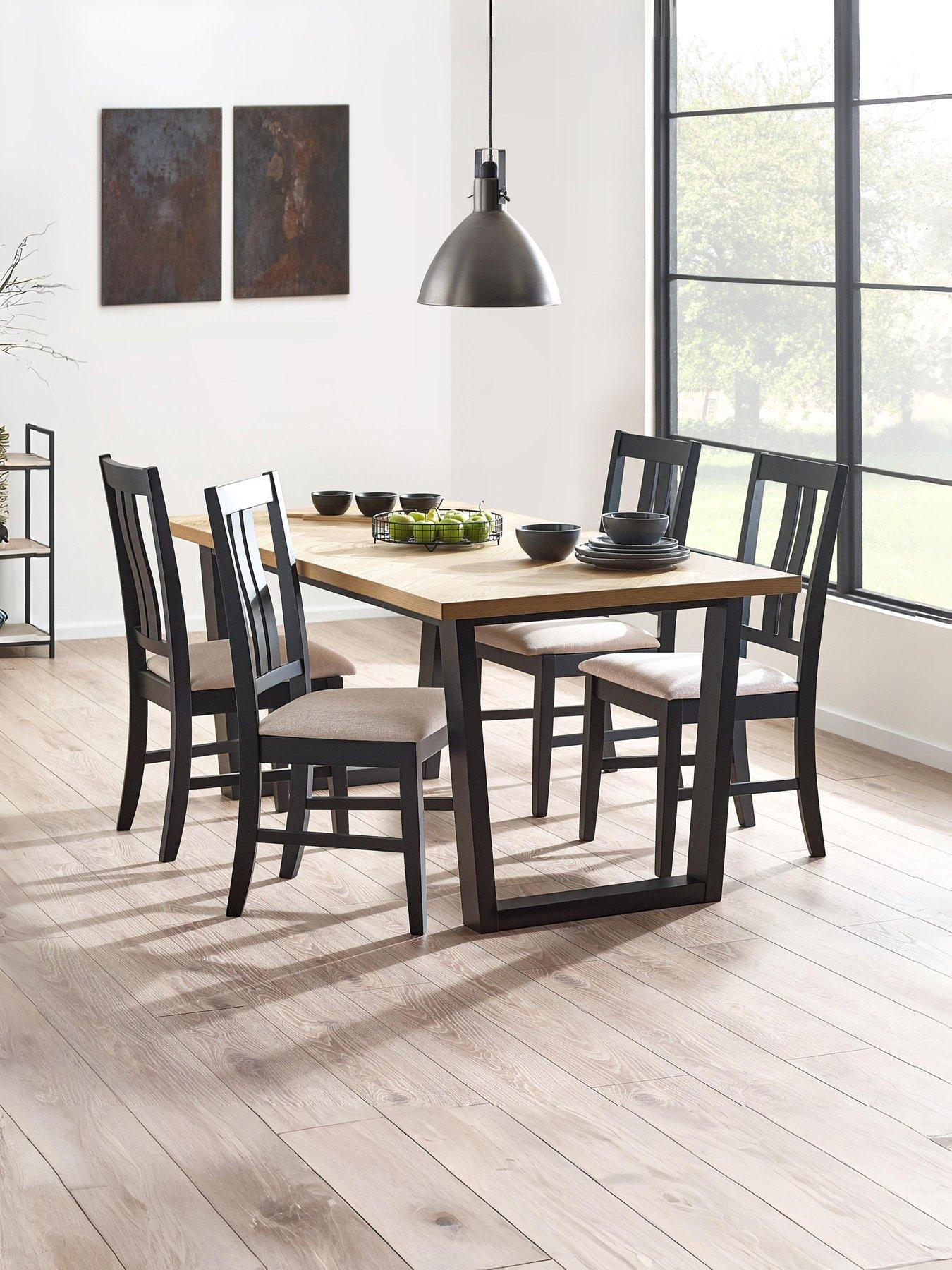 Julian Bowen Hilton Dining Set with 4 Chairs