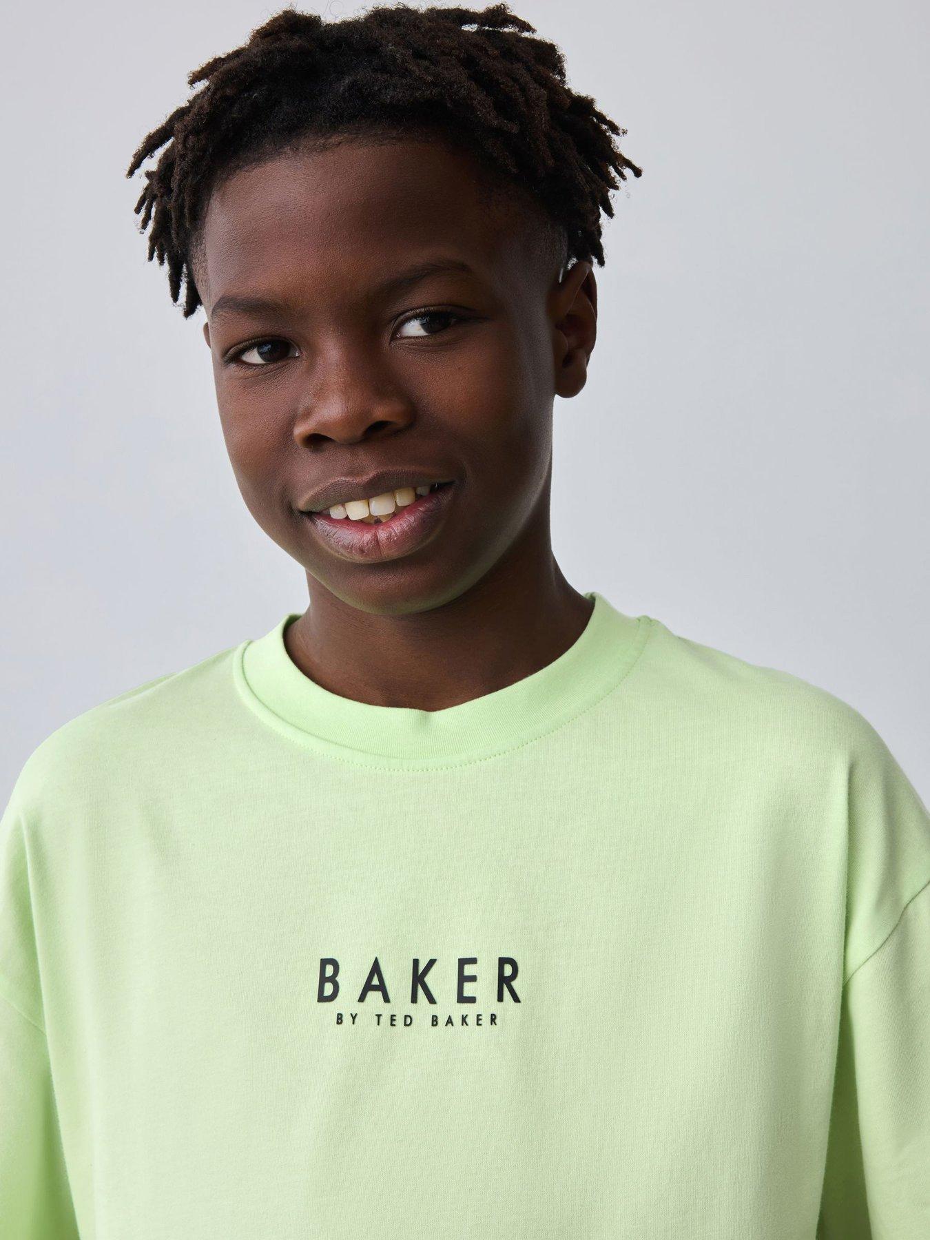 Image 3 of 7 of Ted Baker Boys Short Sleeve T-Shirt &amp; Shorts Set - Green