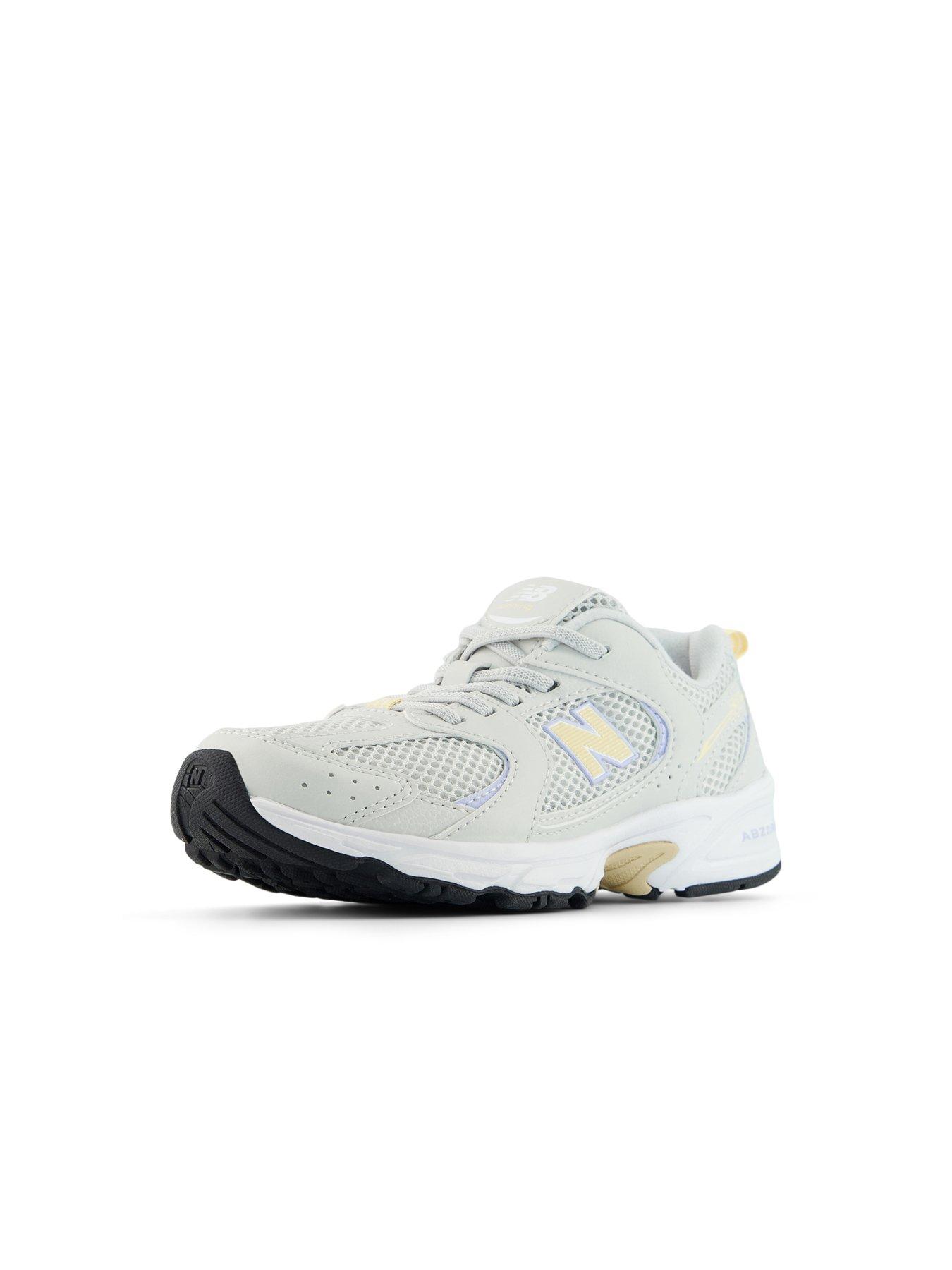 Image 6 of 6 of New Balance Kids 530 Trainer - White