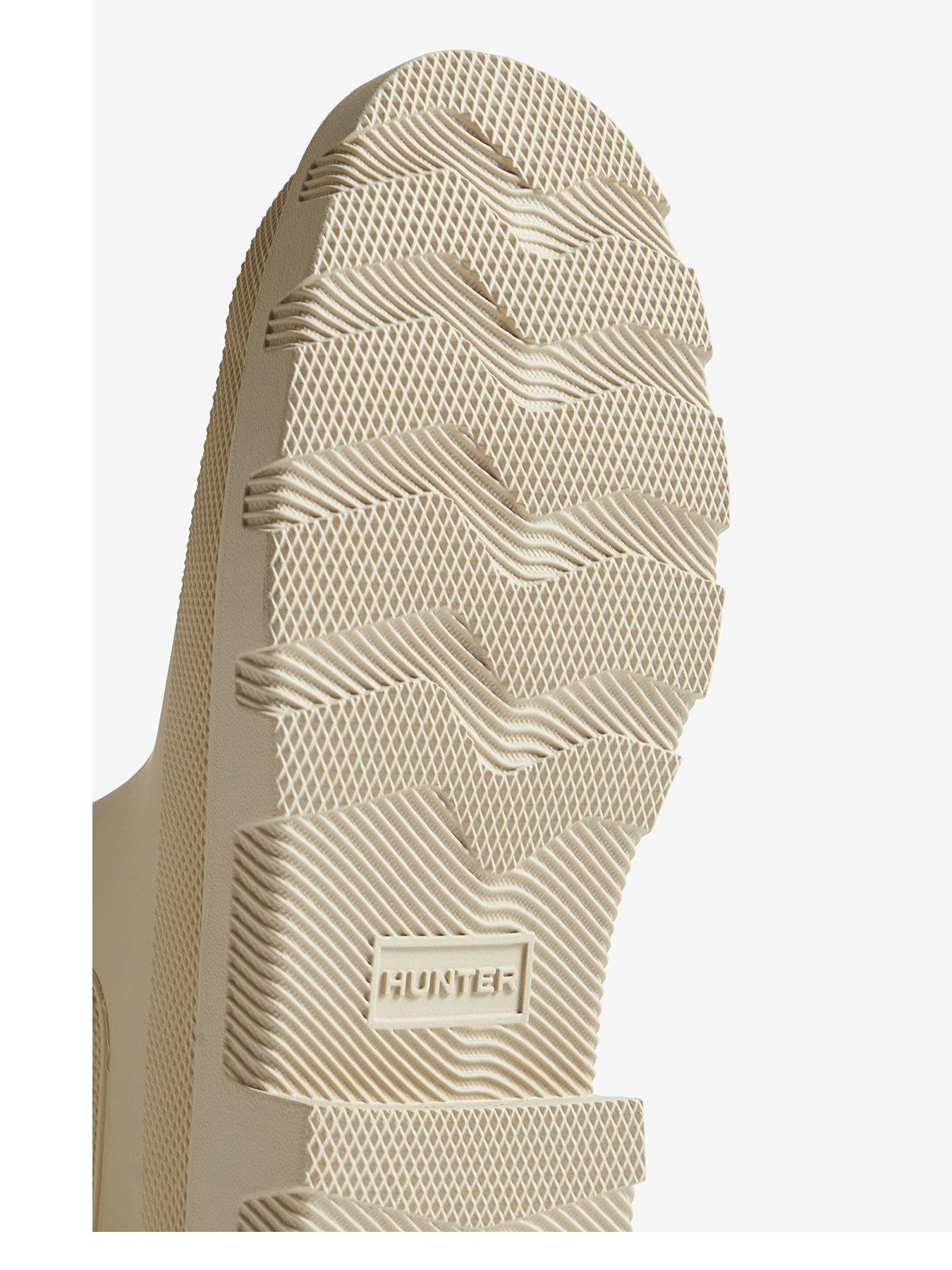 Image 4 of 4 of Hunter unisex downpour chelsea