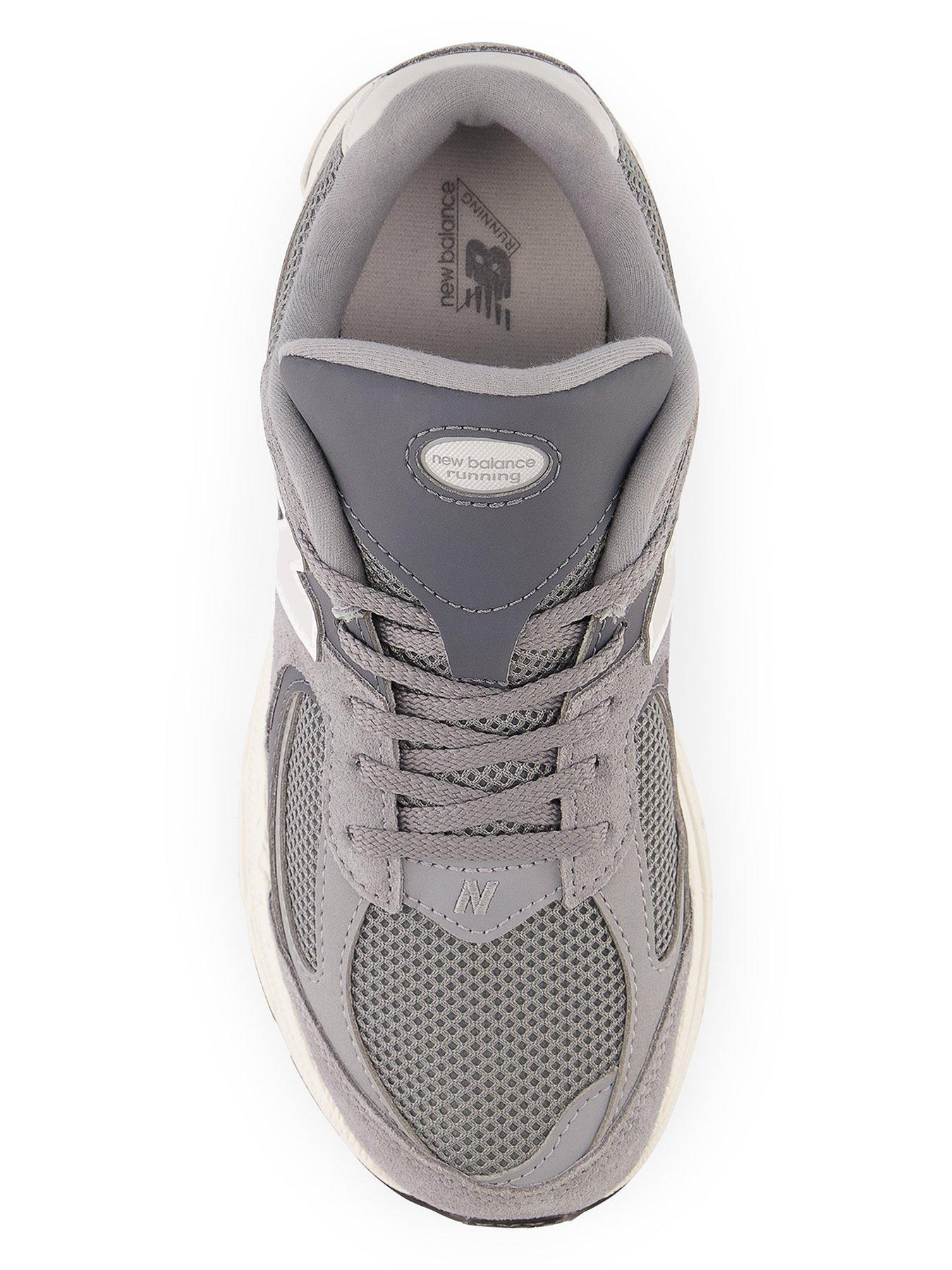 Image 4 of 4 of New Balance Junior 2002 Trainer - Blue