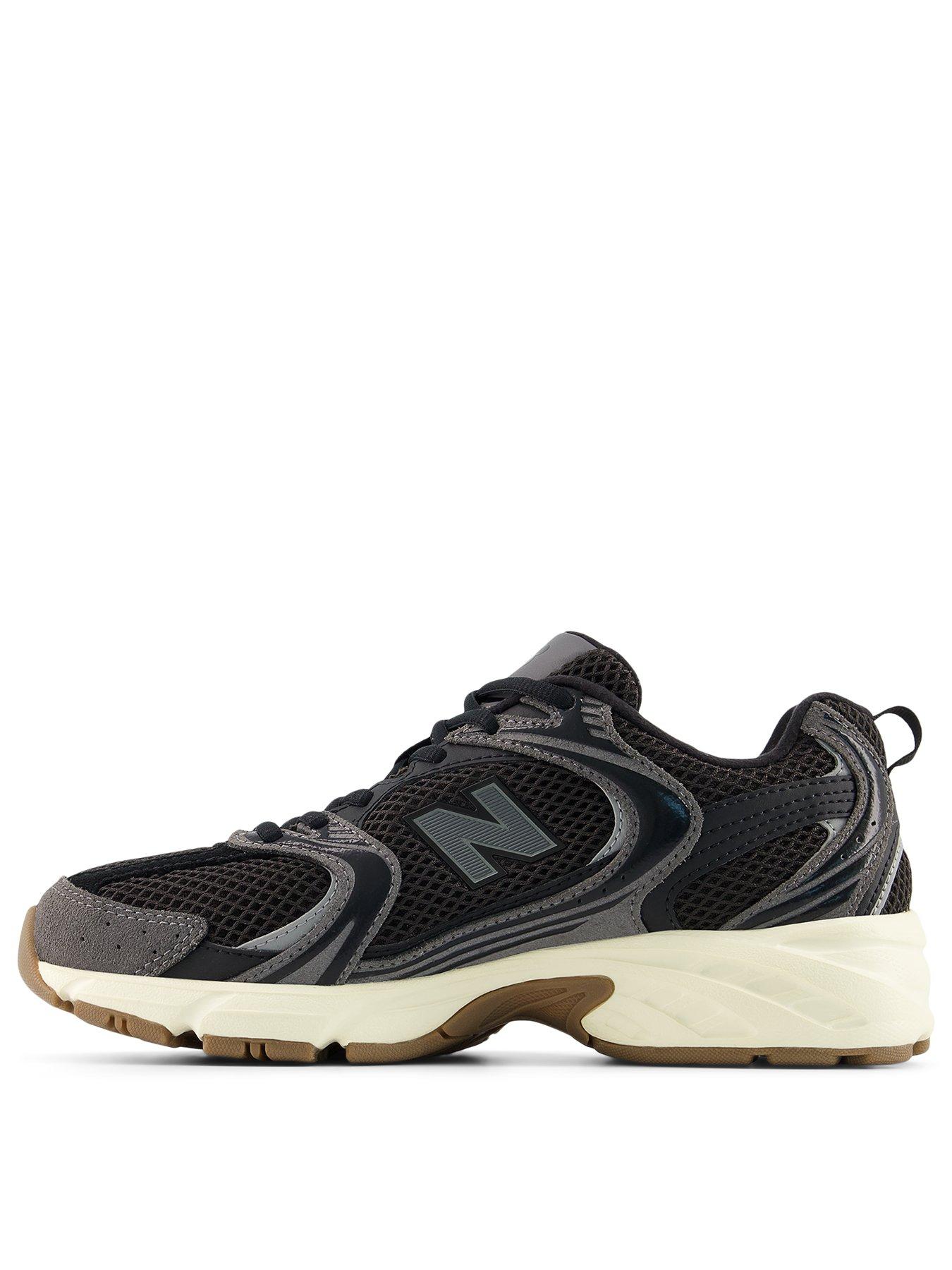 Image 3 of 5 of New Balance Womens 530 Trainer - Black