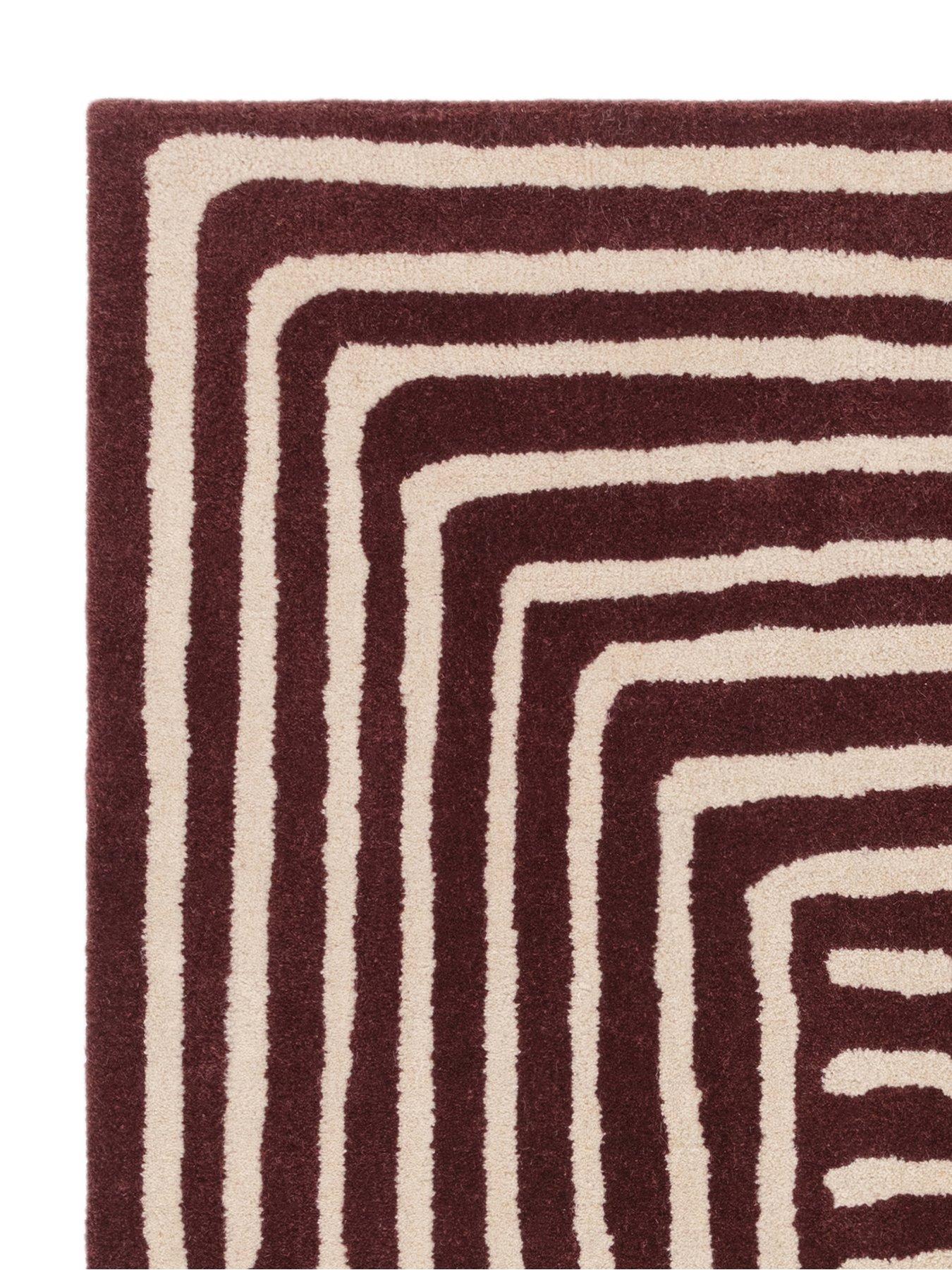 Asiatic Reef Curve Rug - Plum, | Very