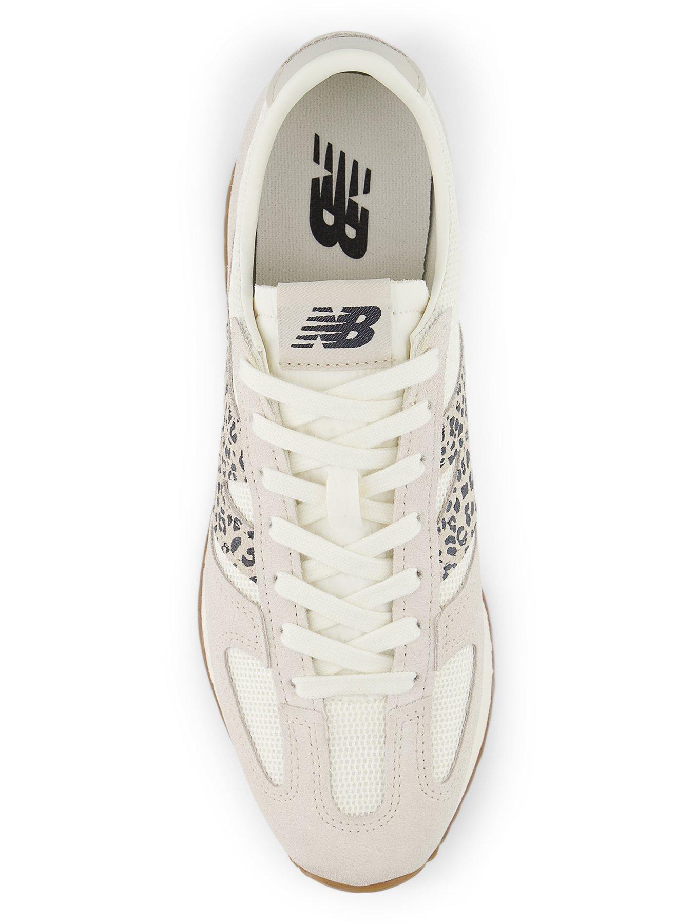 Image 3 of 6 of New Balance Womens 471 Trainer - White/Leopard