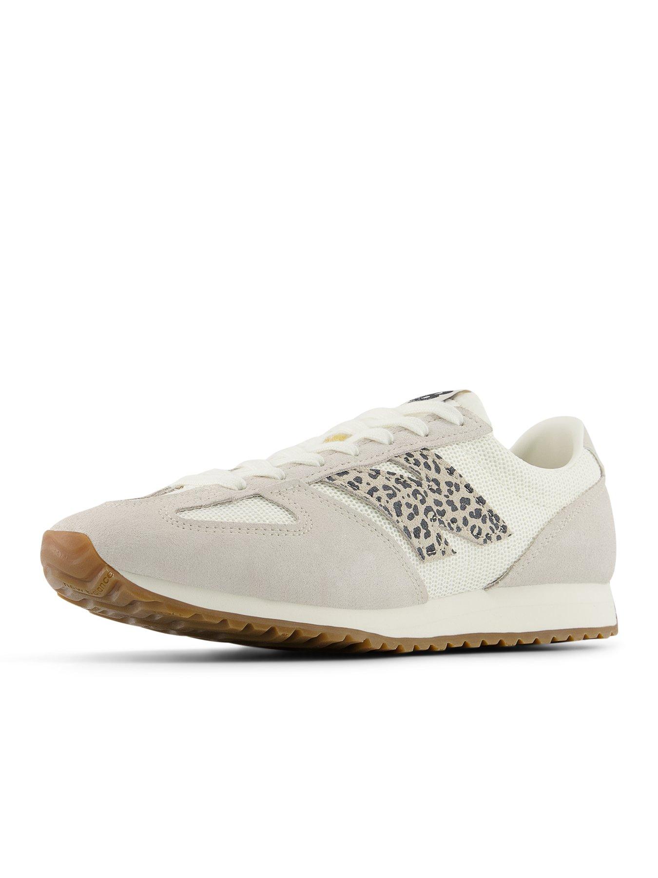 Image 6 of 6 of New Balance Womens 471 Trainer - White/Leopard