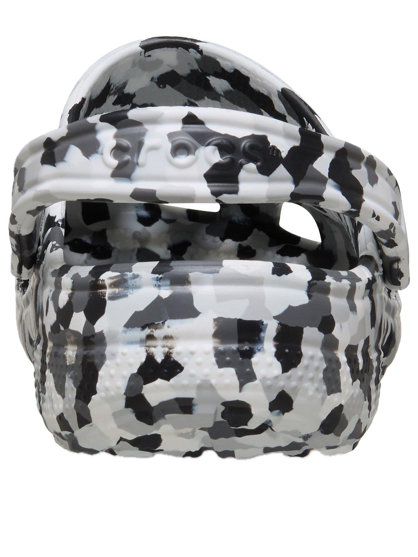 Image 3 of 6 of Crocs Men's Classic Confetti Clog Sandal - Black/White