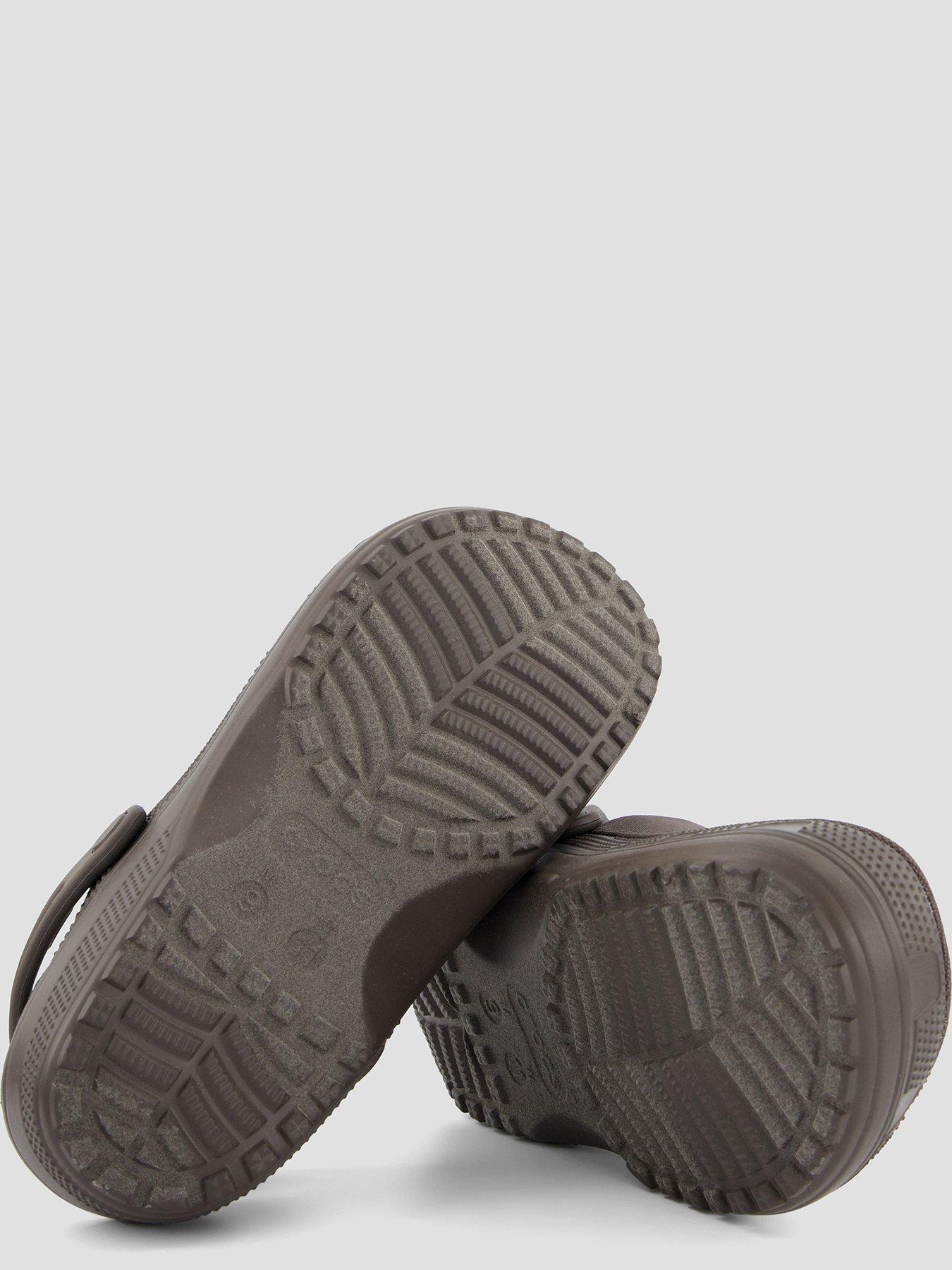 Image 4 of 7 of Crocs Men's Classic Crafted Clog Sandal