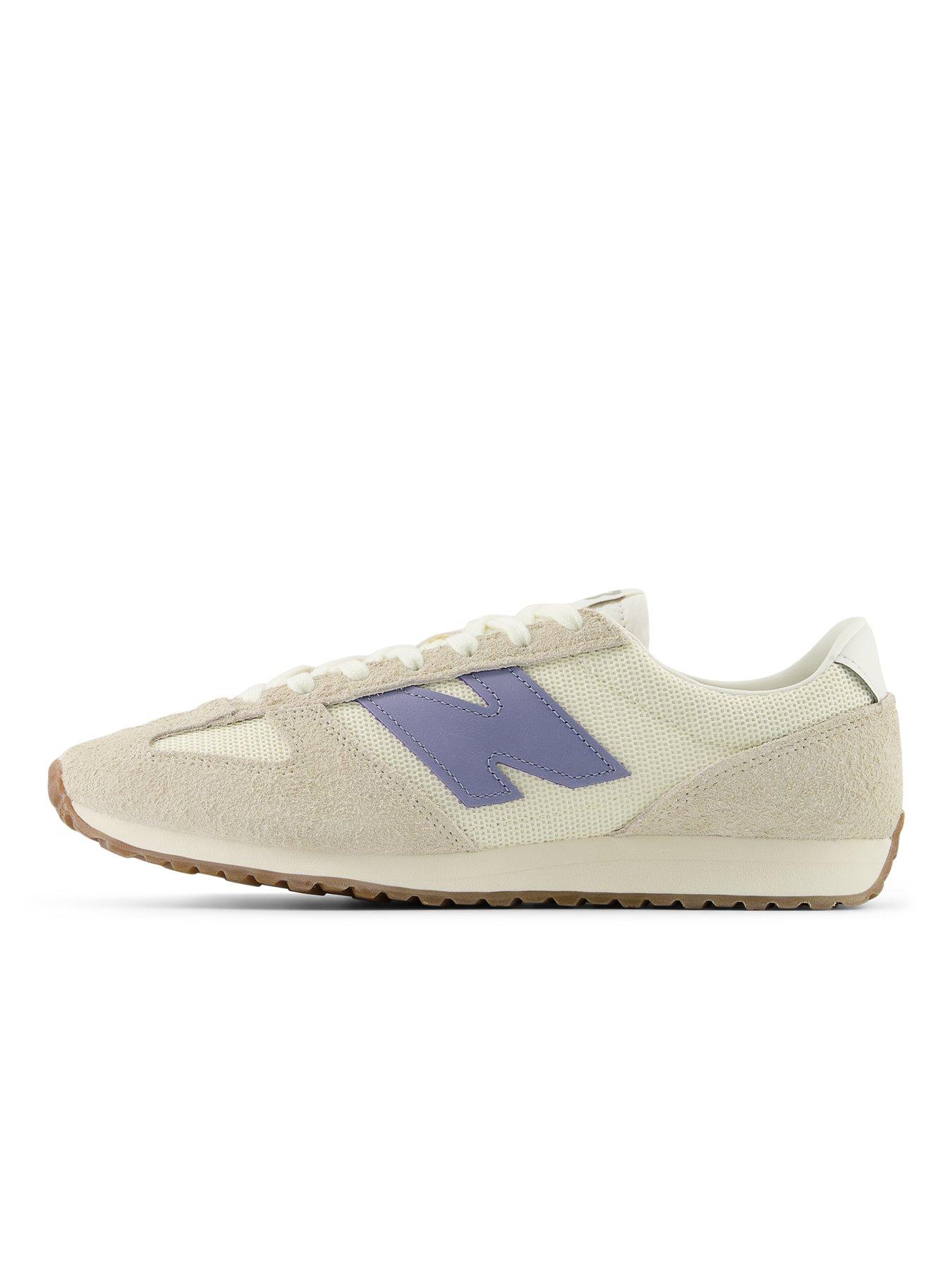 Image 7 of 7 of New Balance Unisex 471 Trainer - White