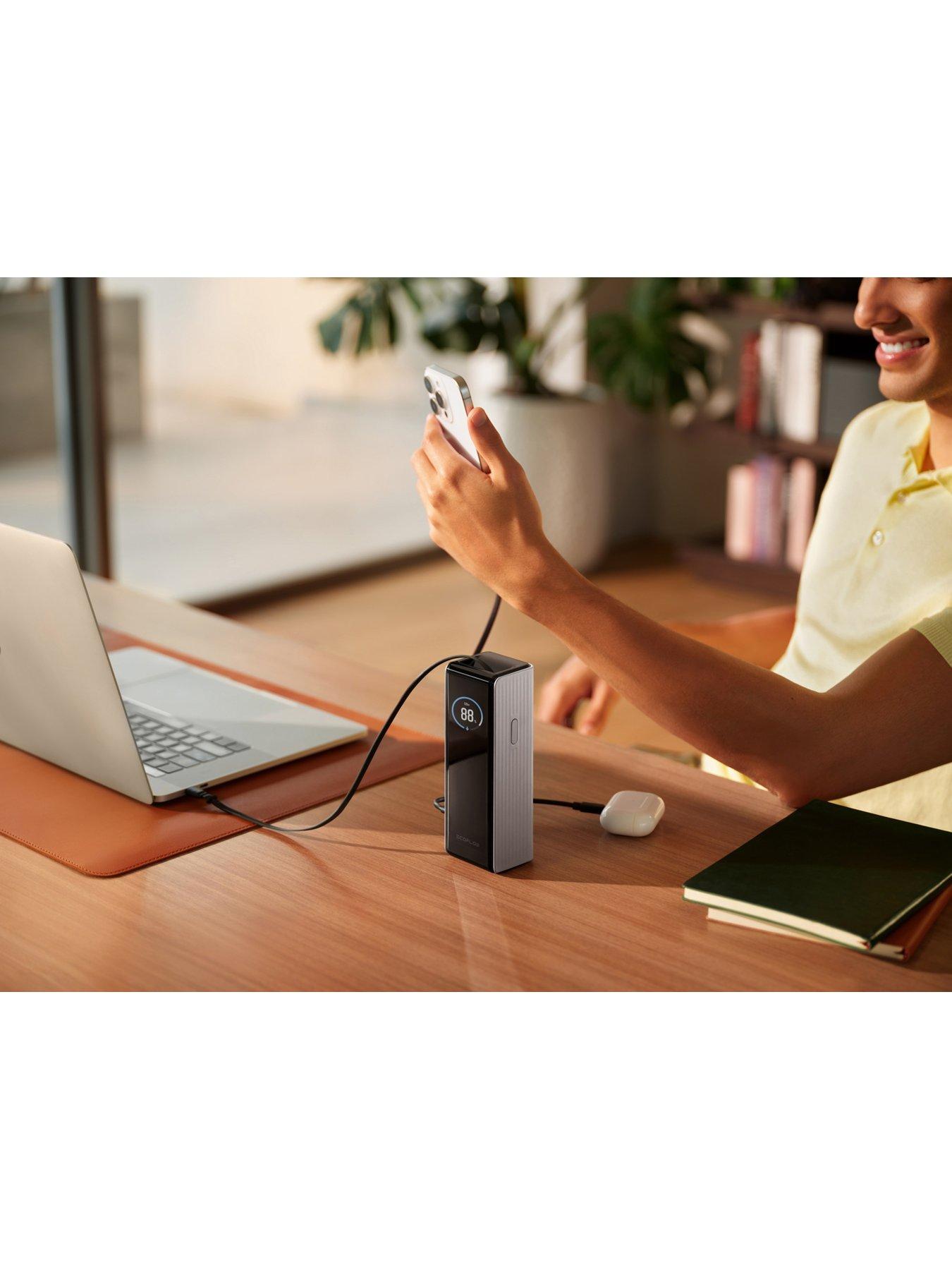 Image 4 of 7 of EcoFlow Rapid 25K power bank with 25000mAh capacity&nbsp;- Silver