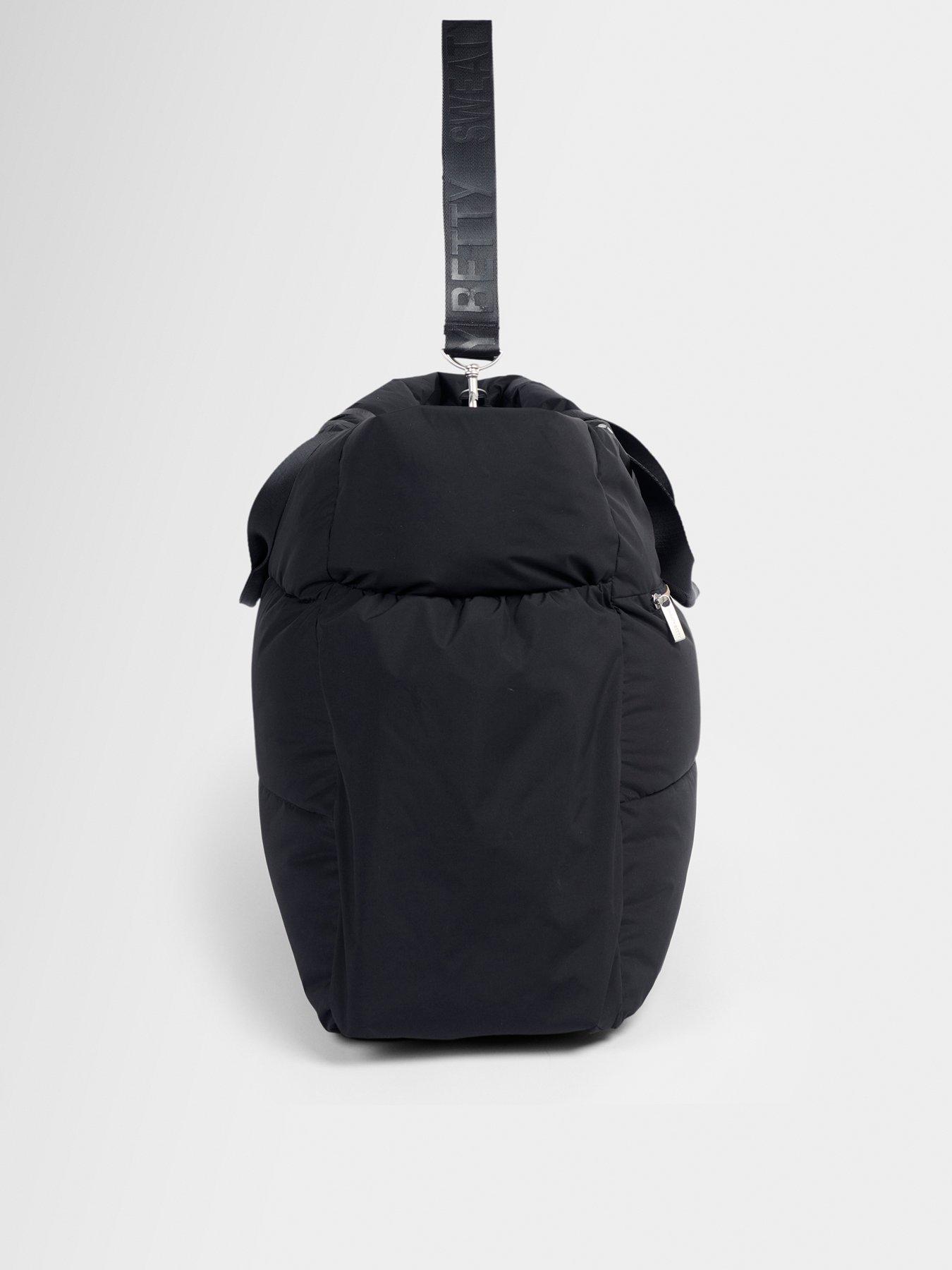 Image 5 of 6 of Sweaty Betty Womens Training The Nimbus Roam Weekender Bag - Black
