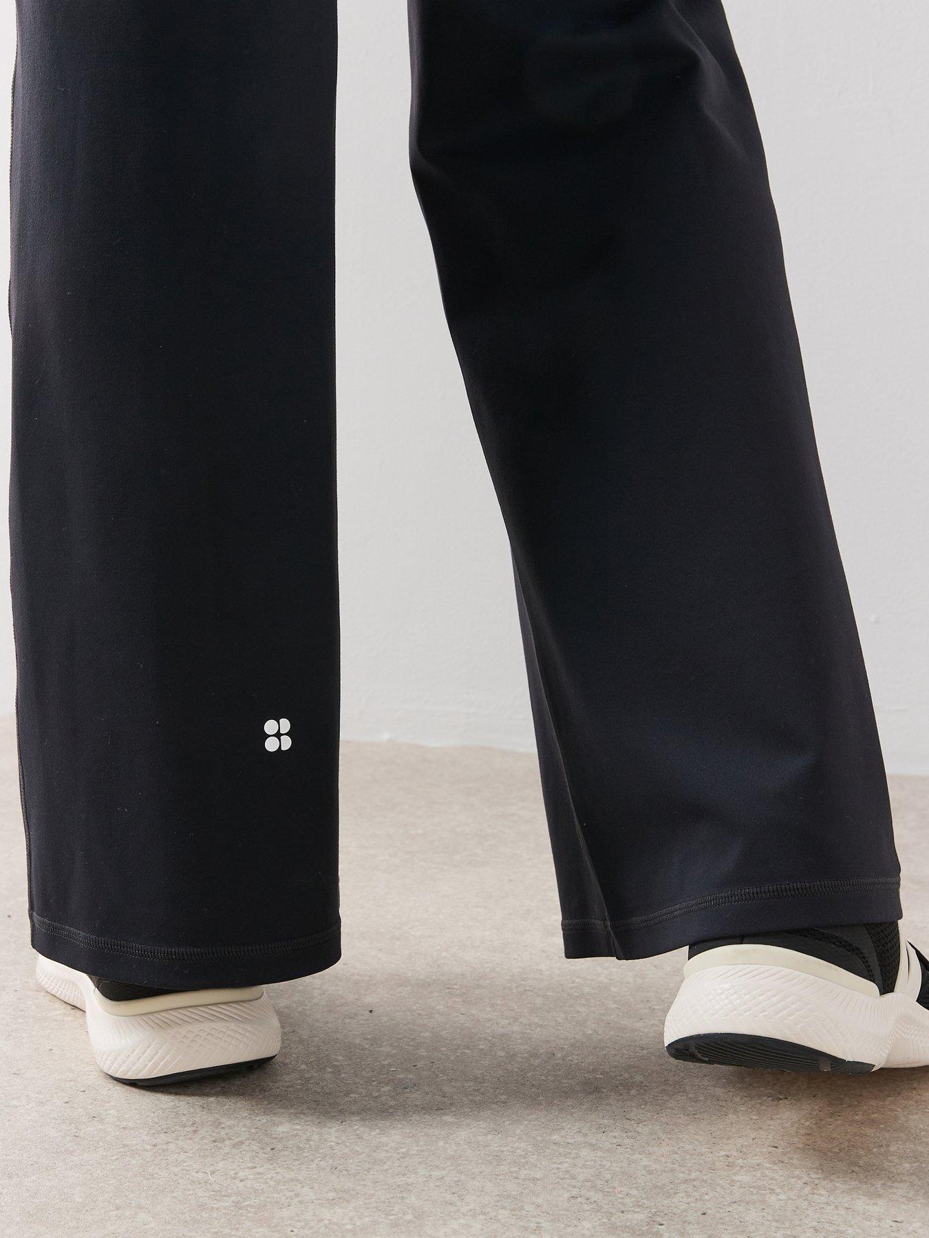 Image 6 of 6 of Sweaty Betty Womens Training All Day 32' Wide Leg Trouser - Black