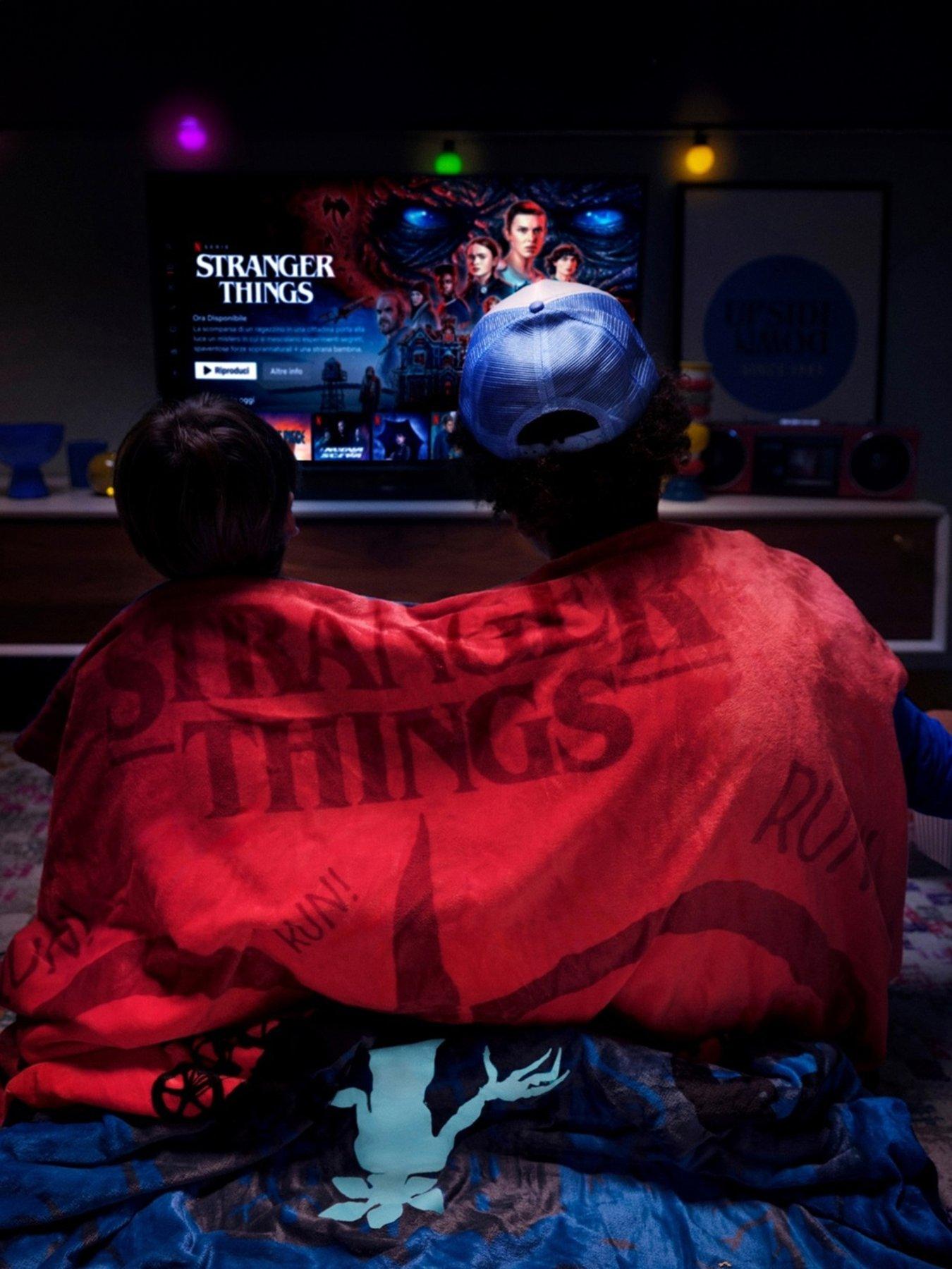 Dreamland Netflix Stranger Things Colour Changing Heated Throw